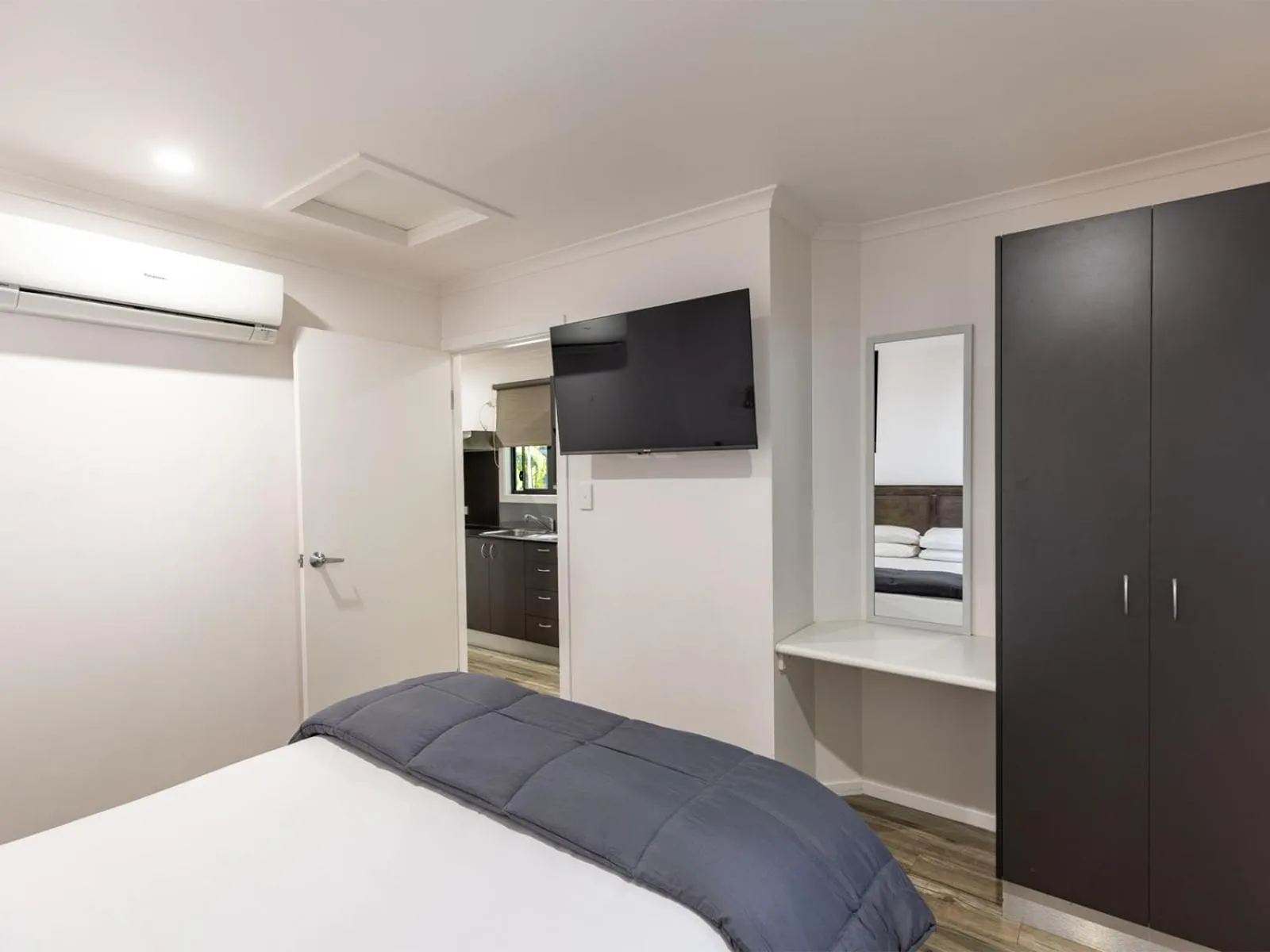 Bed in NRMA Airlie Beach Holiday Park