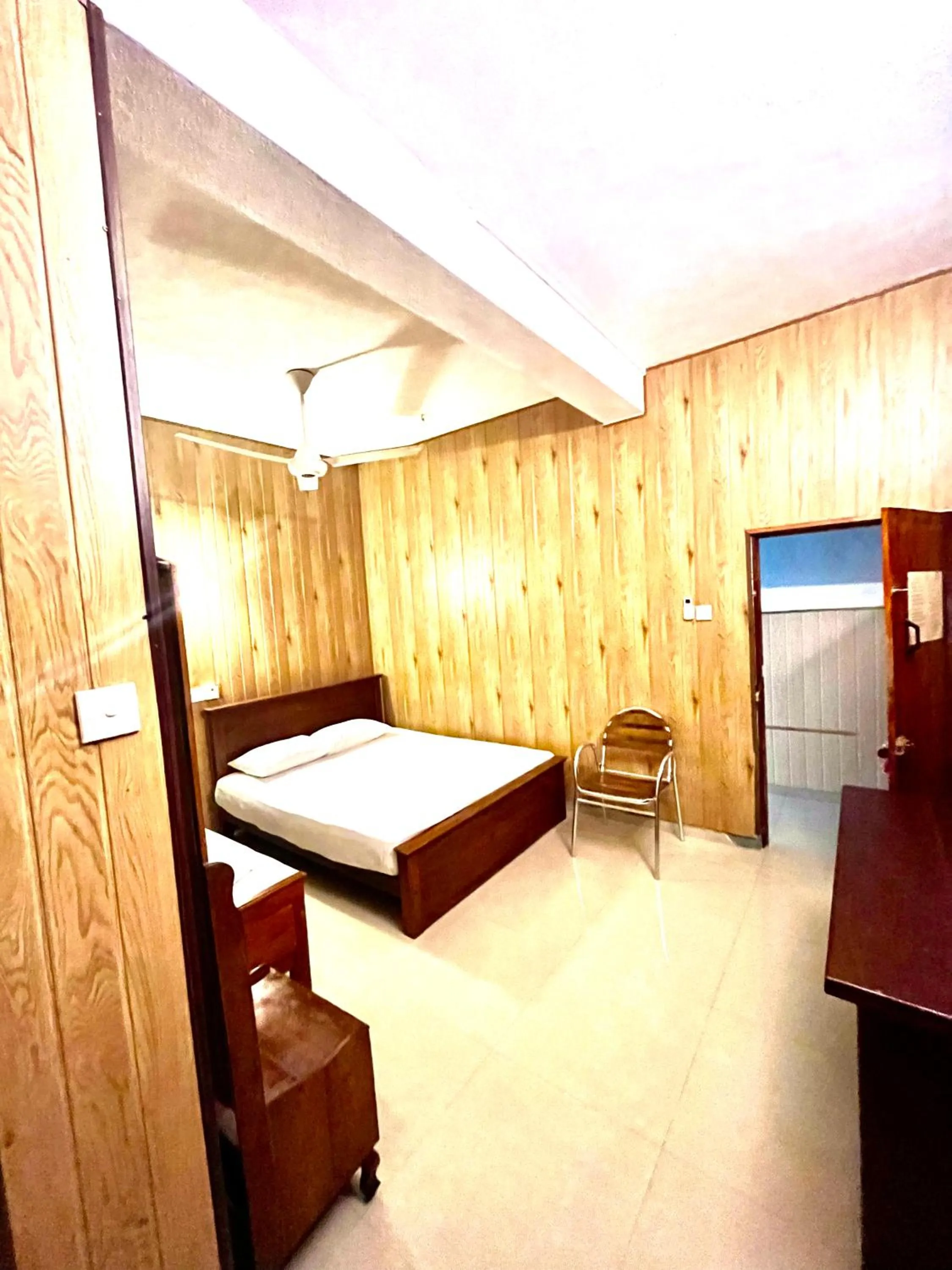 Bed in Holiday Inn Unawatuna