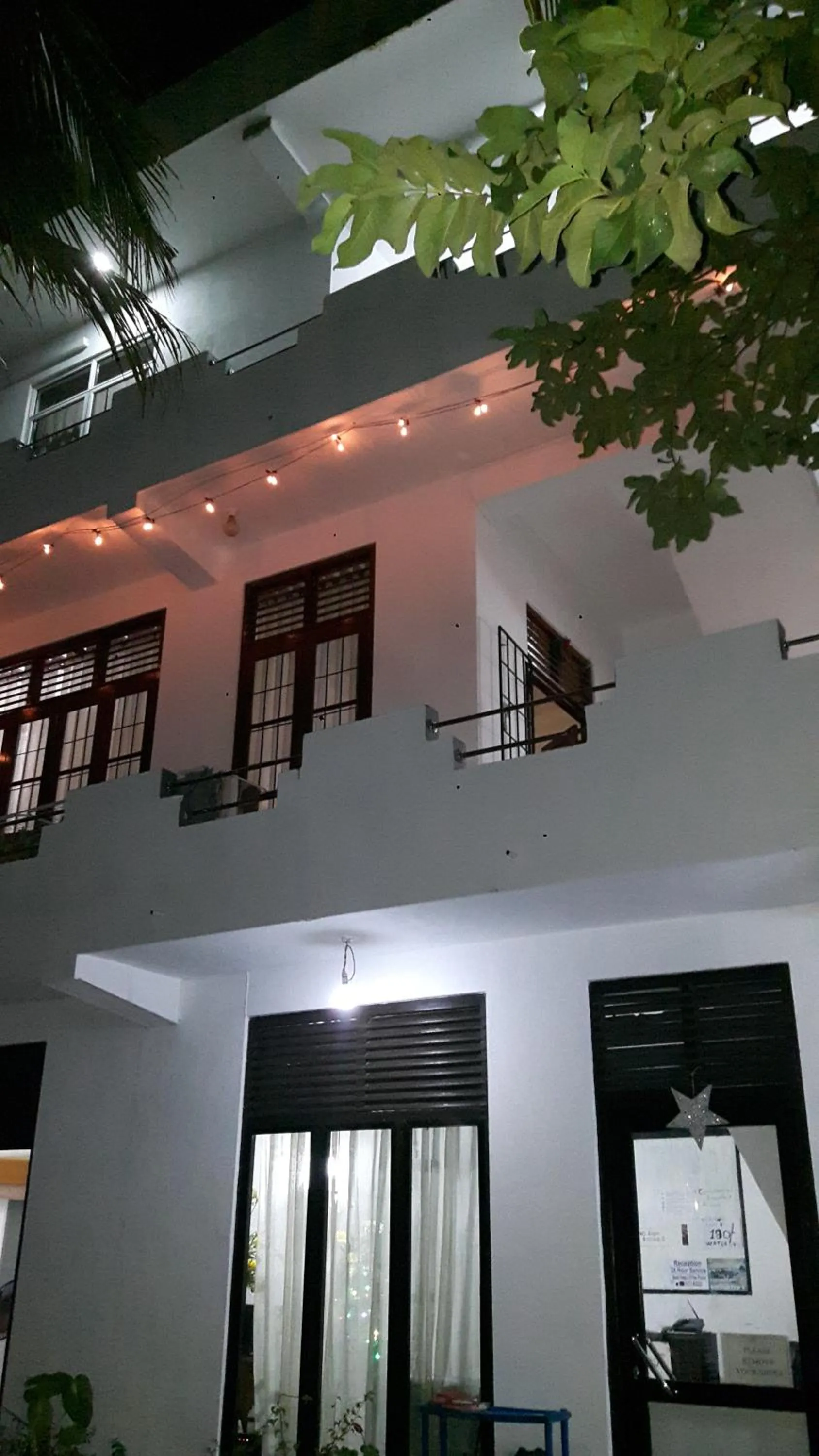 Property building in Holiday Inn Unawatuna