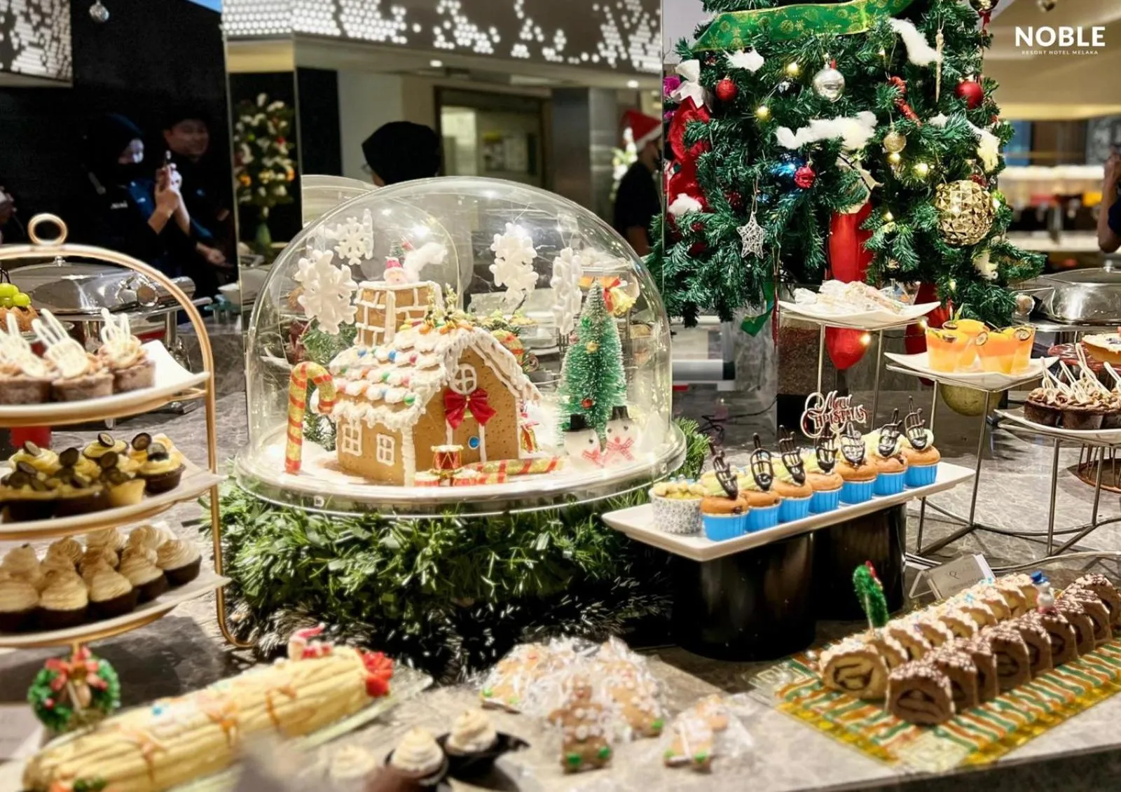 Food and drinks in Noble Resort Hotel Melaka 马六甲诺铂度假酒店