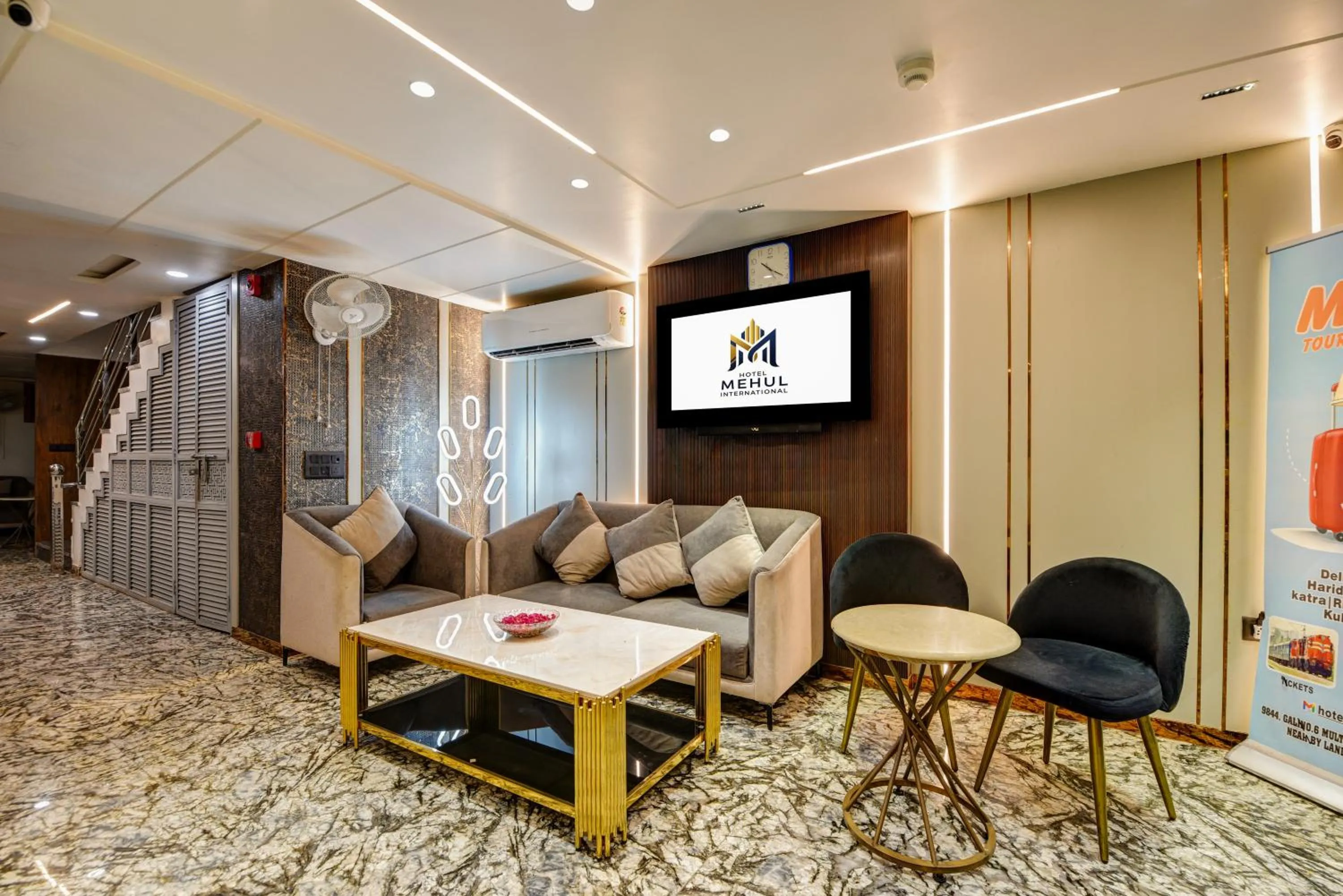 TV and multimedia in Hotel Mehul International -Near New Delhi Railway Station, Paharganj & Connaught Place