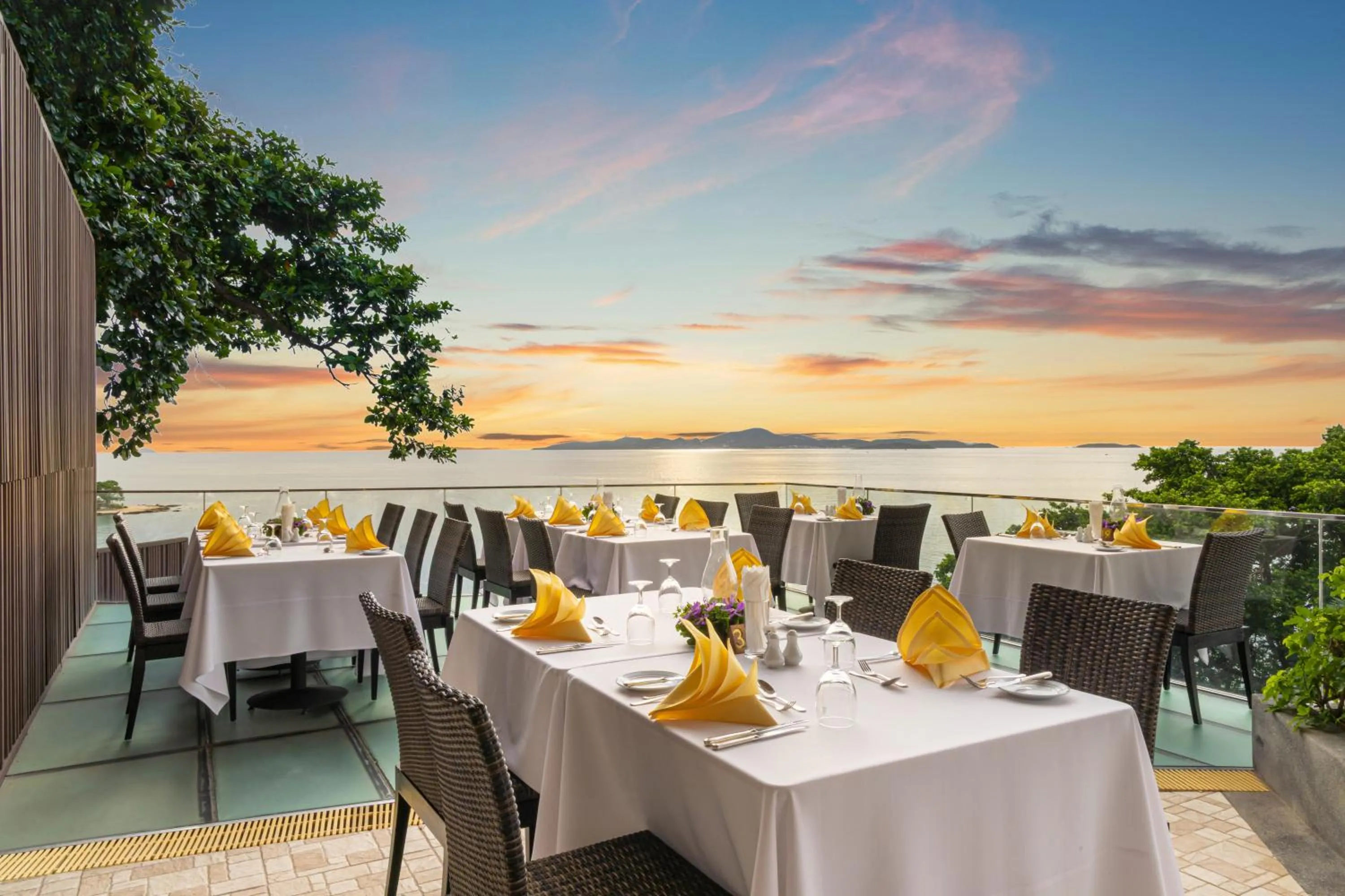 Restaurant/places to eat in Royal Cliff Grand Hotel Pattaya