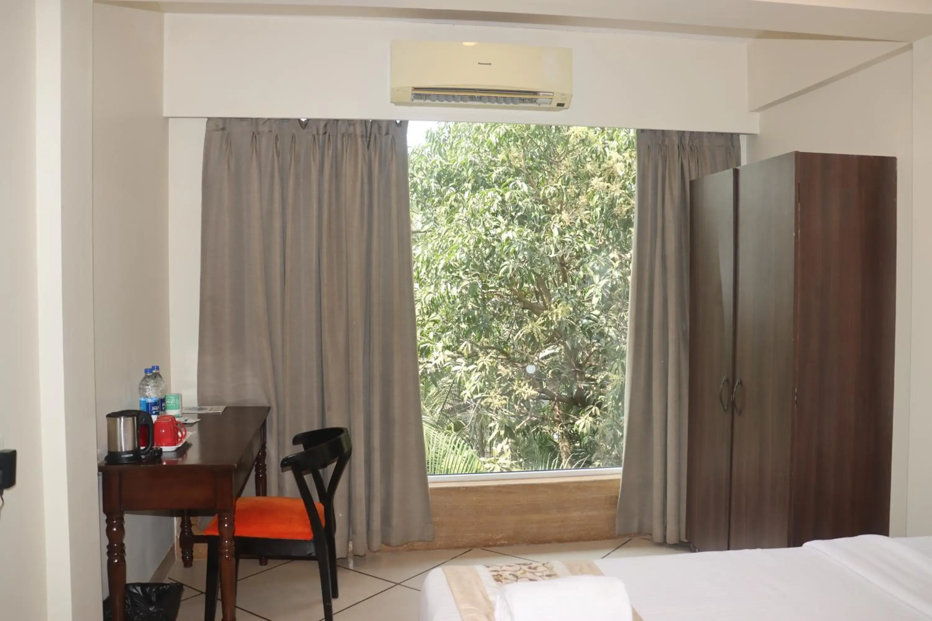 Classic Room in Turtle Beach Resort - Morjim Classic Room in Turtle Beach Resort - Morjim