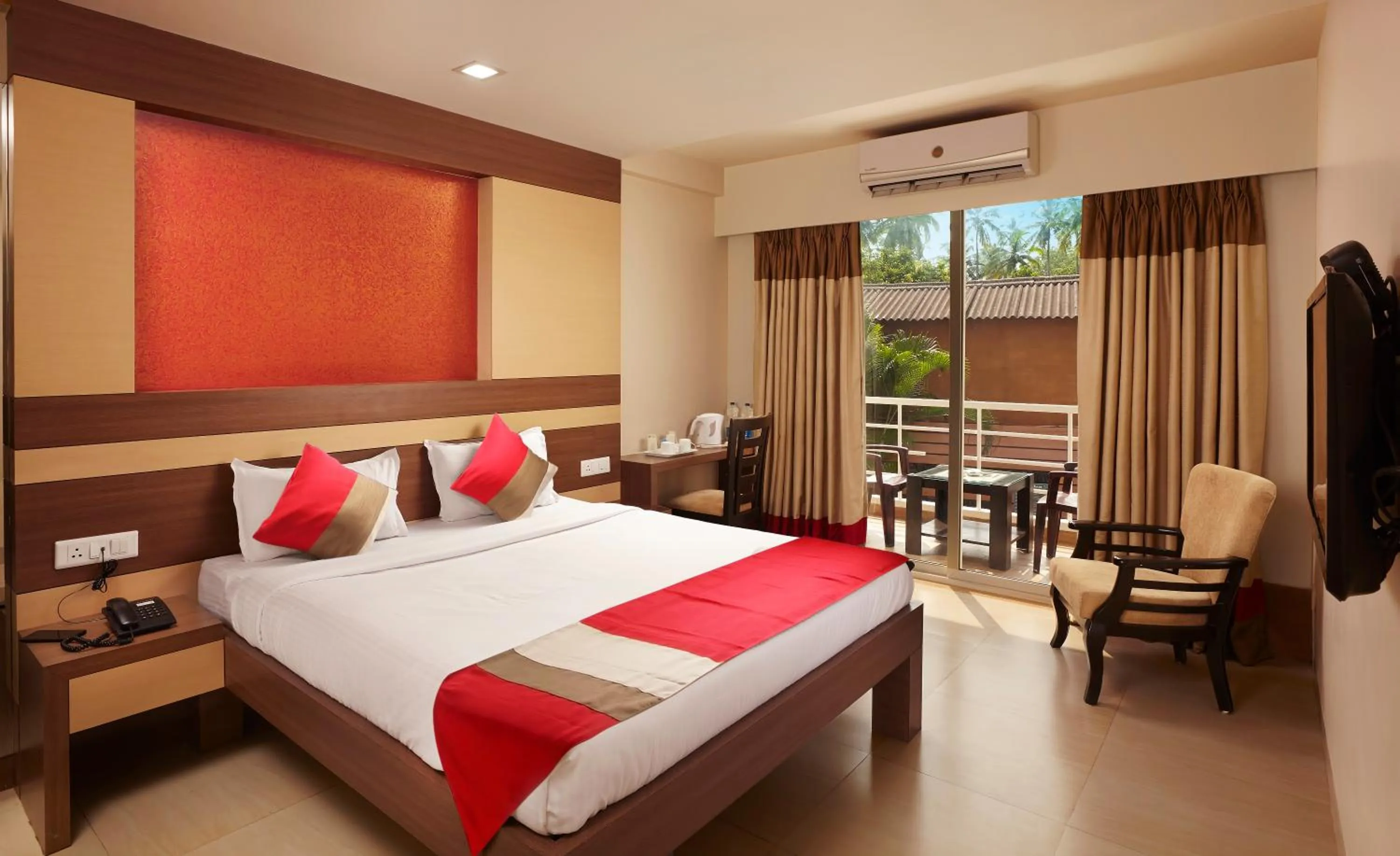 Double Room with Garden View in Turtle Beach Resort - Morjim