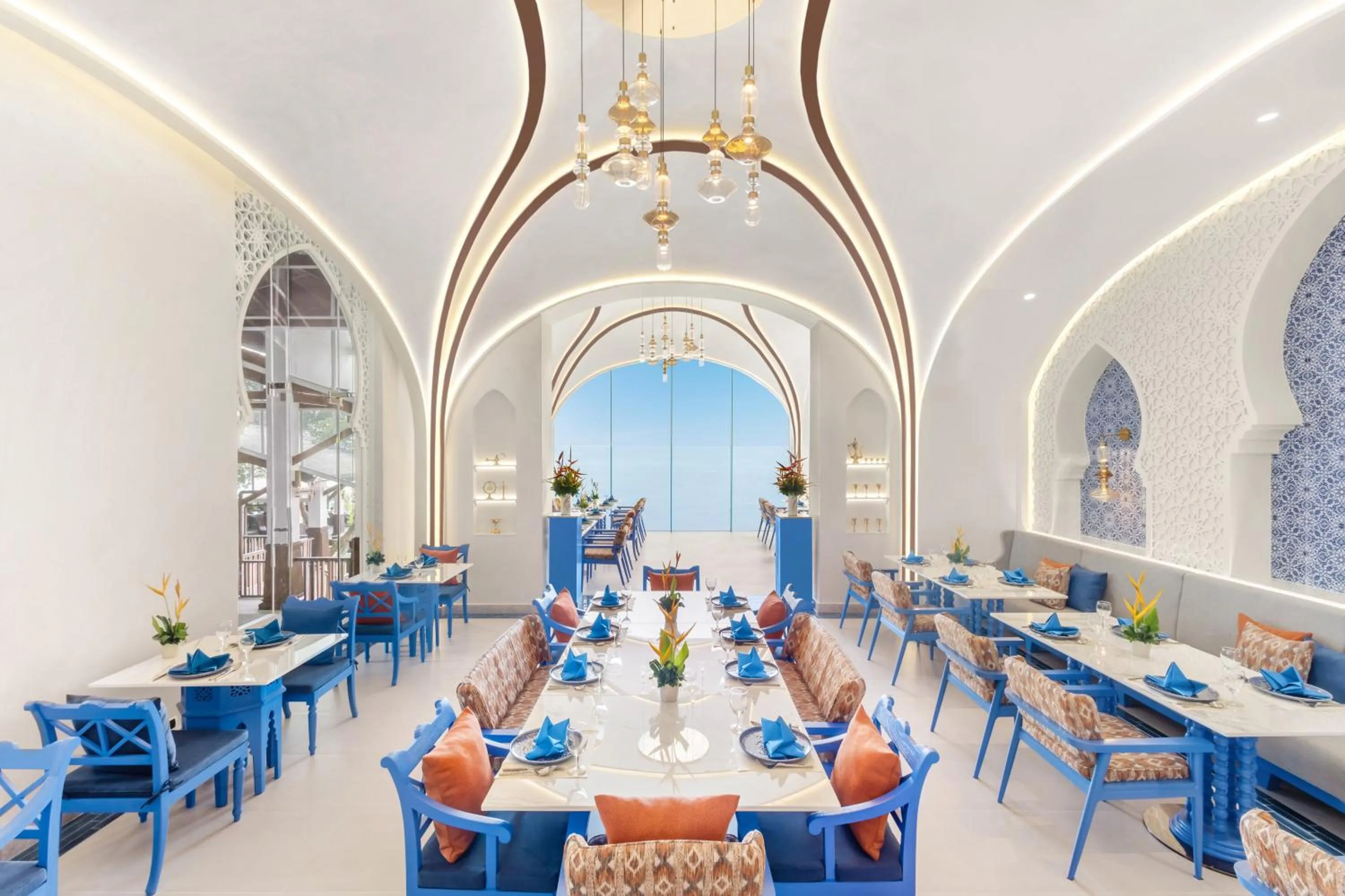 Restaurant/places to eat in Royal Cliff Beach Terrace Pattaya