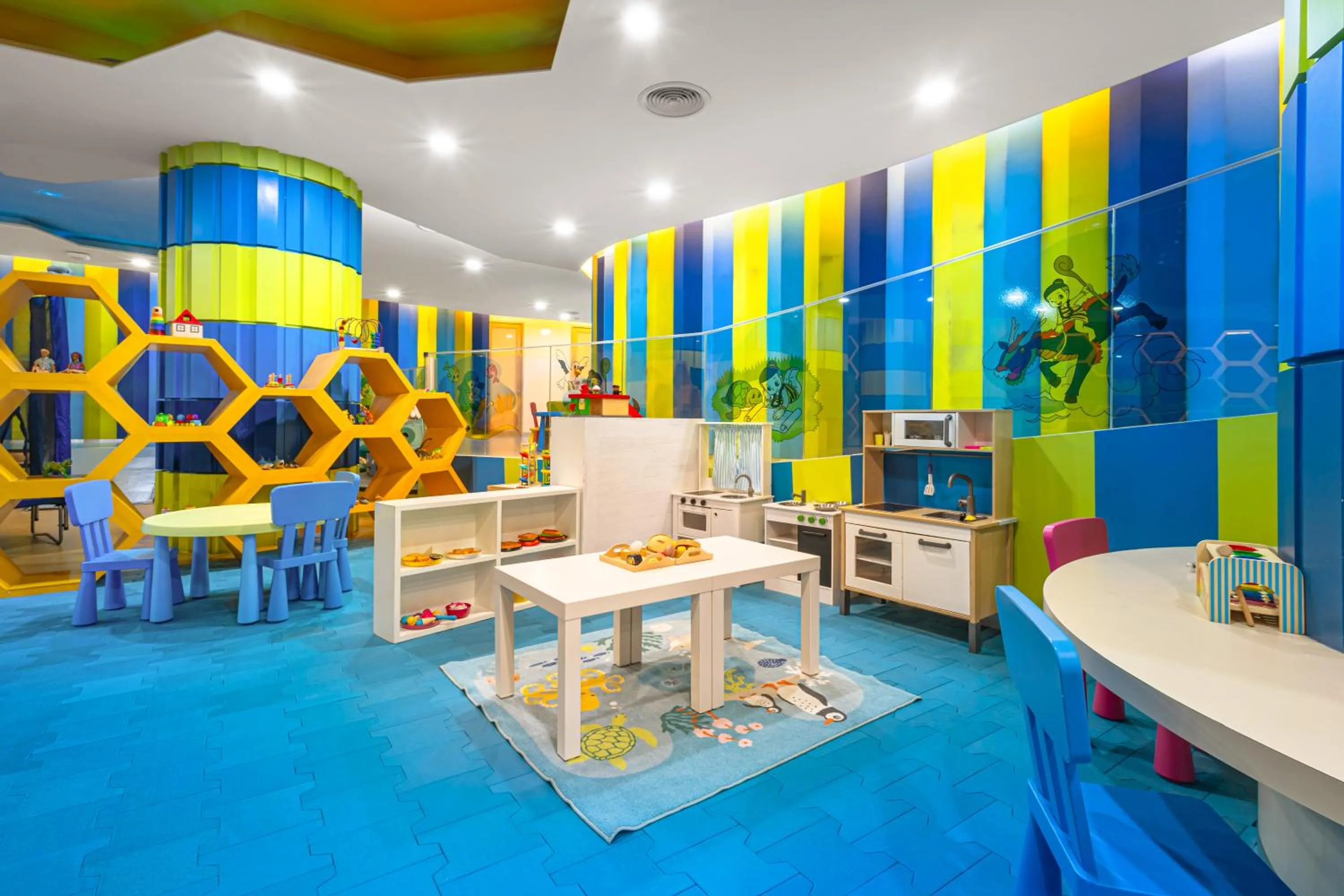 Kids's club in Royal Cliff Beach Terrace Pattaya