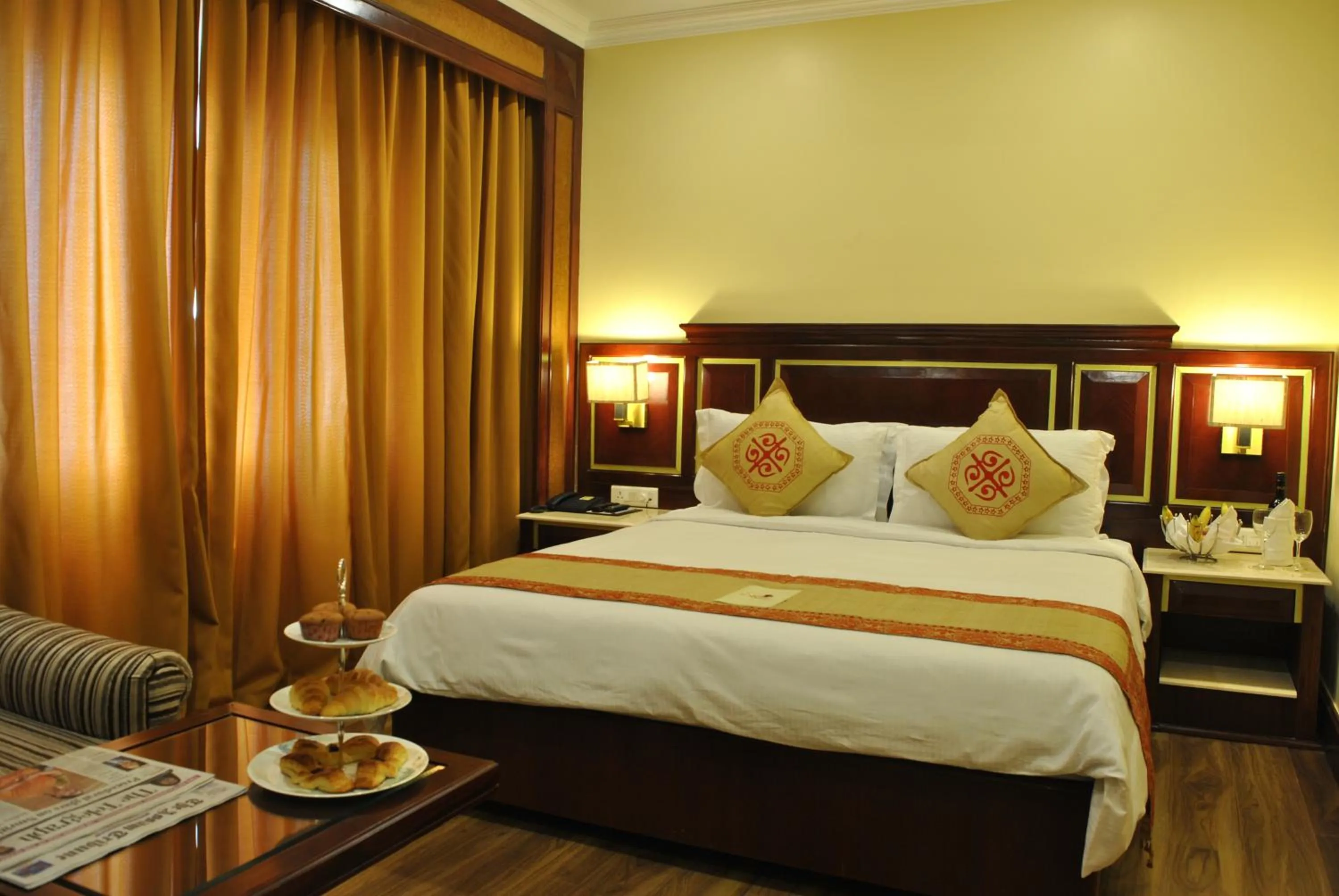 Bedroom, Bed in Hotel Dynasty