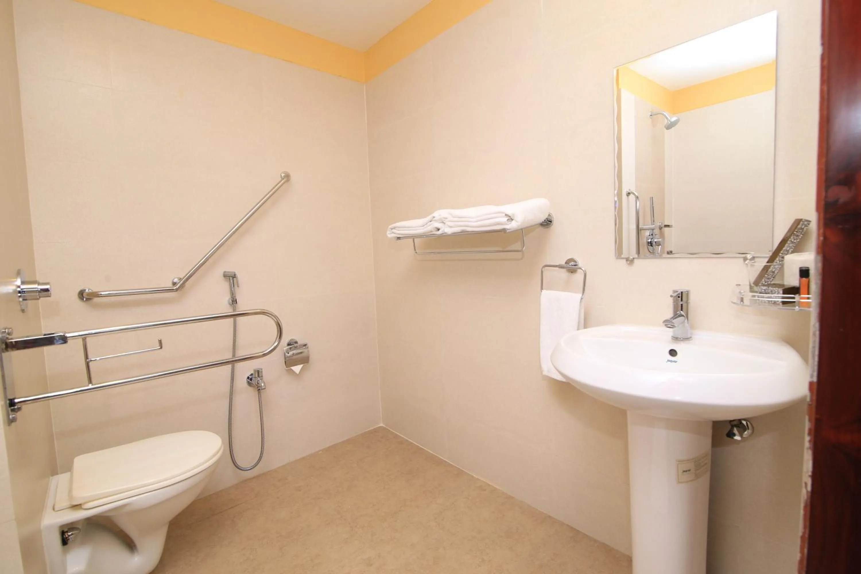 Bathroom in Hotel Dynasty