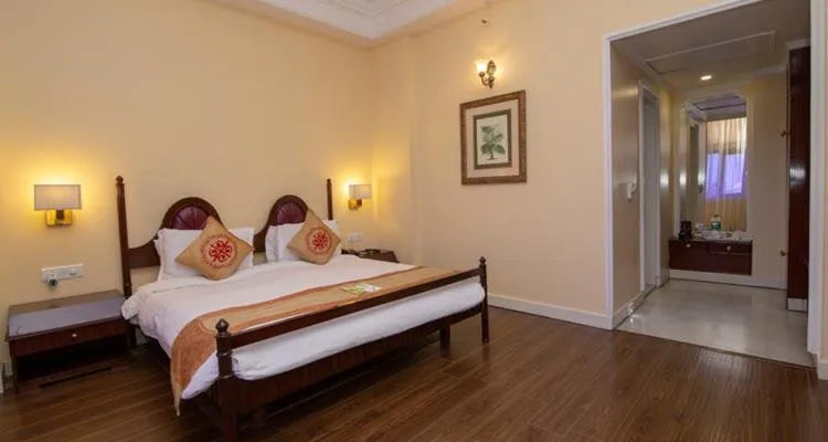 Bed in Hotel Dynasty