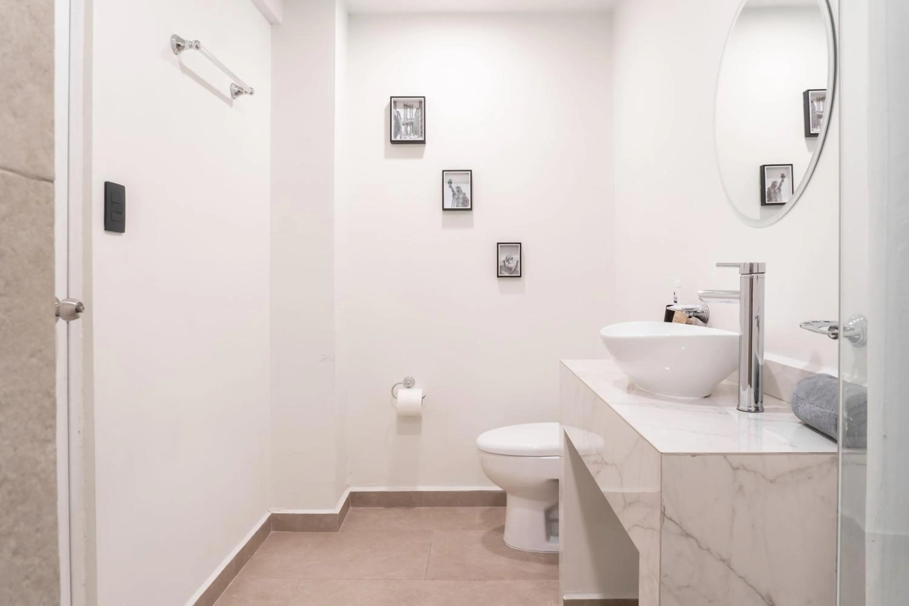 Bathroom in Colmena Hotel Los Cabos Marina