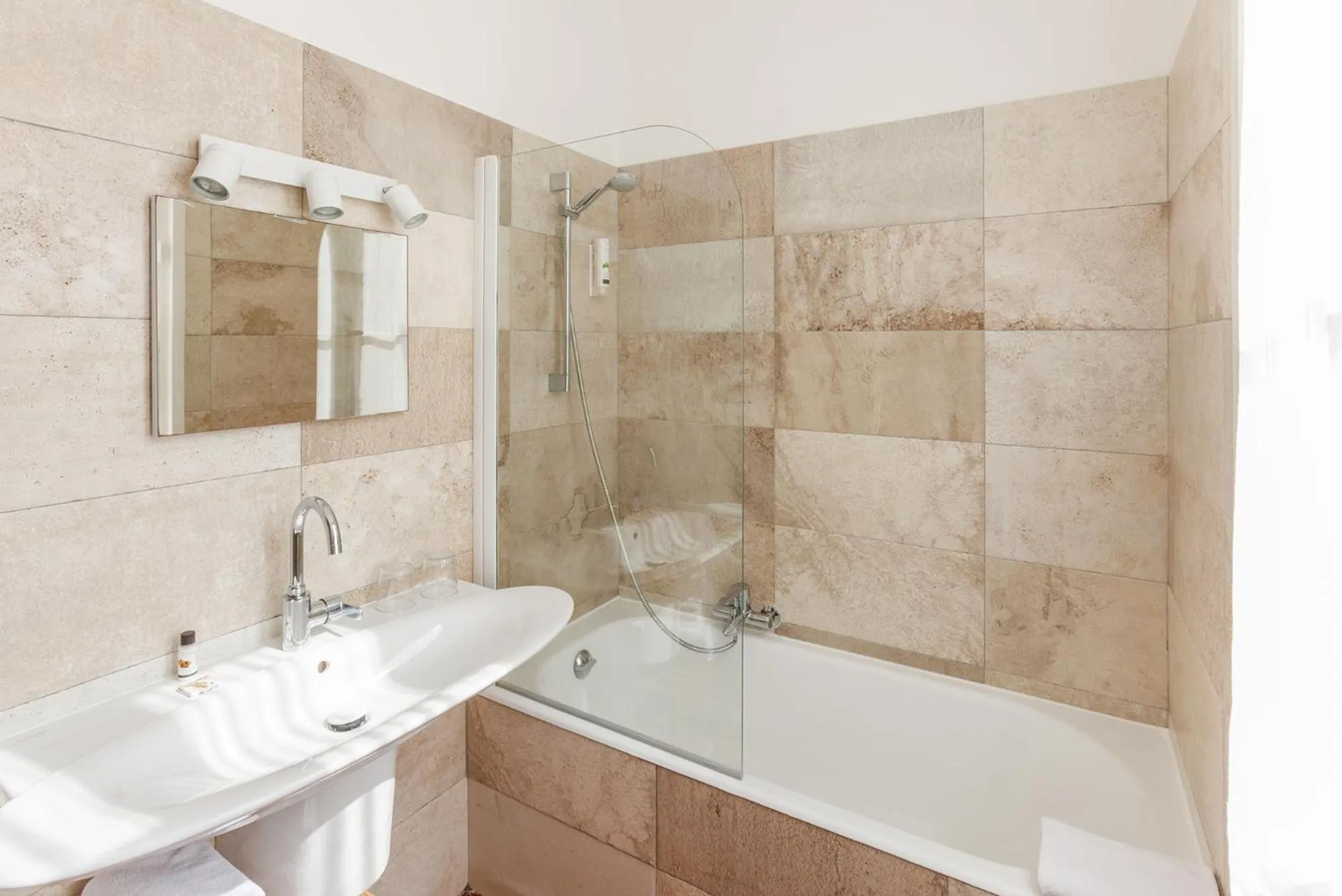 Property building in Villa Sainte Anne