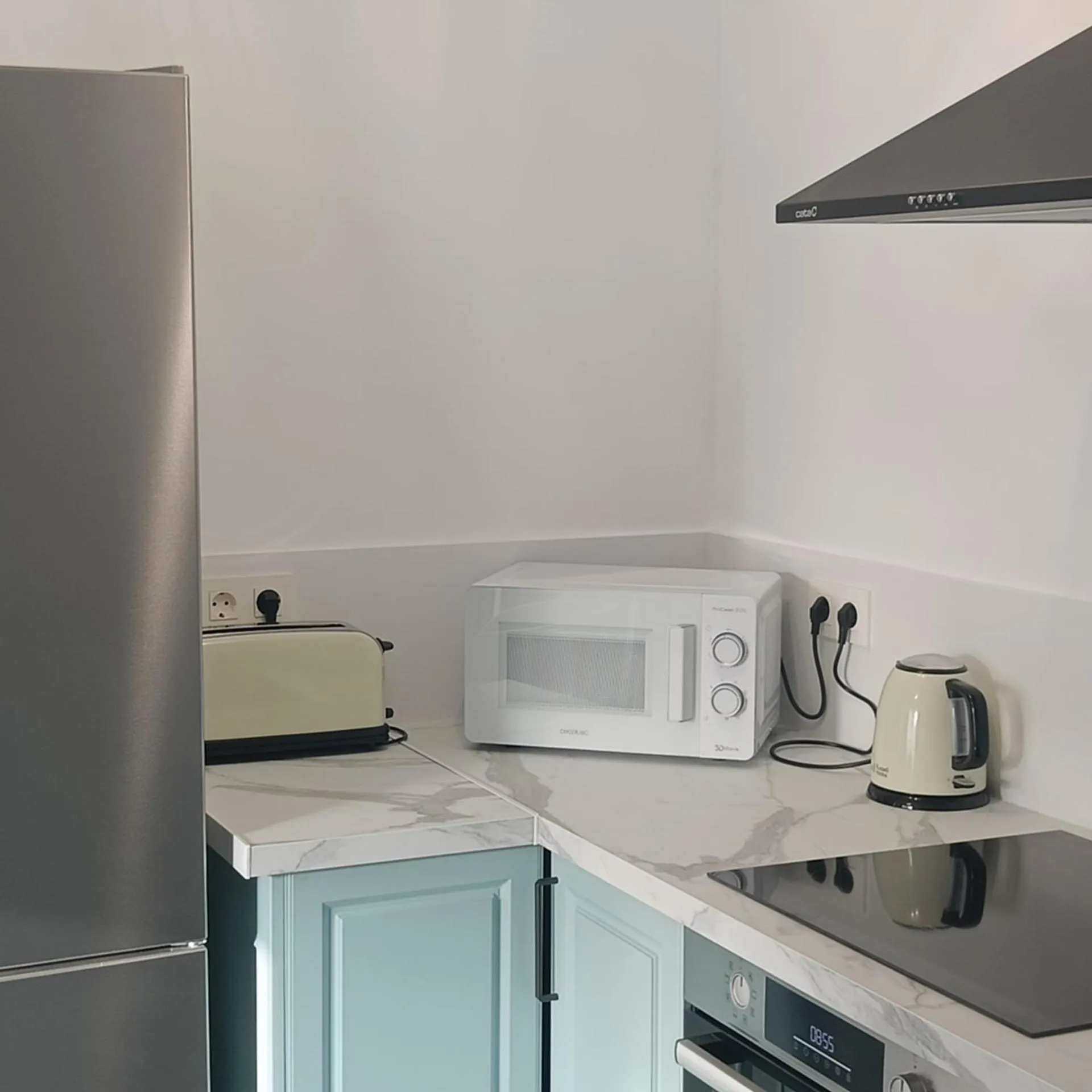 kitchen in Duquesa Harbour Club Aparthotel