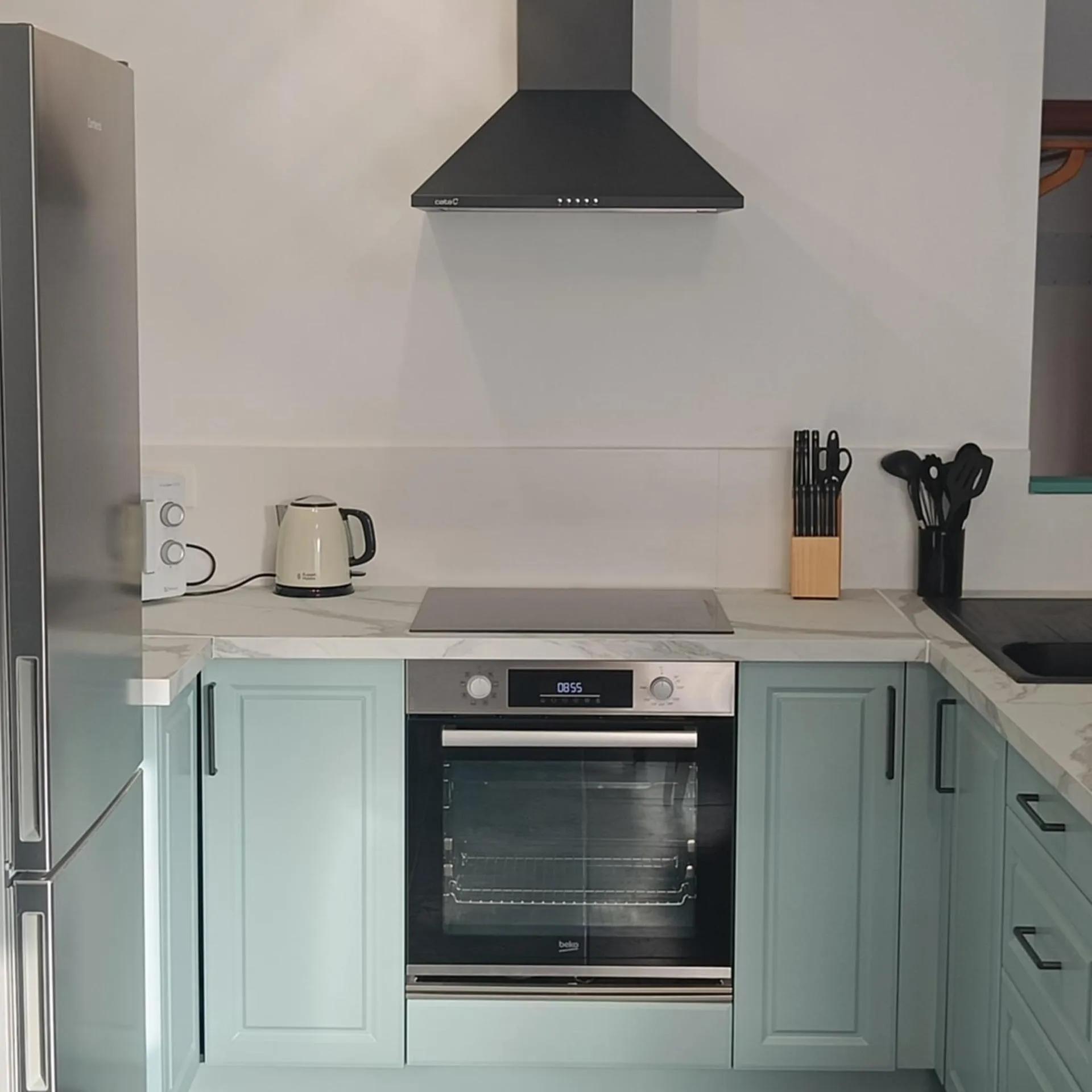 Kitchen or kitchenette in Duquesa Harbour Club Aparthotel