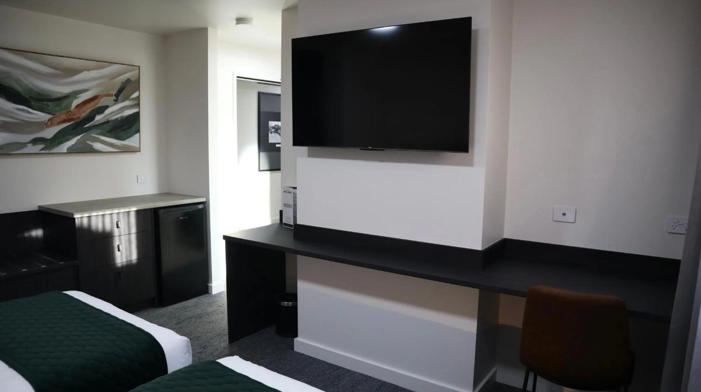 Property building, Bed in 40 on Marshall Boutique Hotel