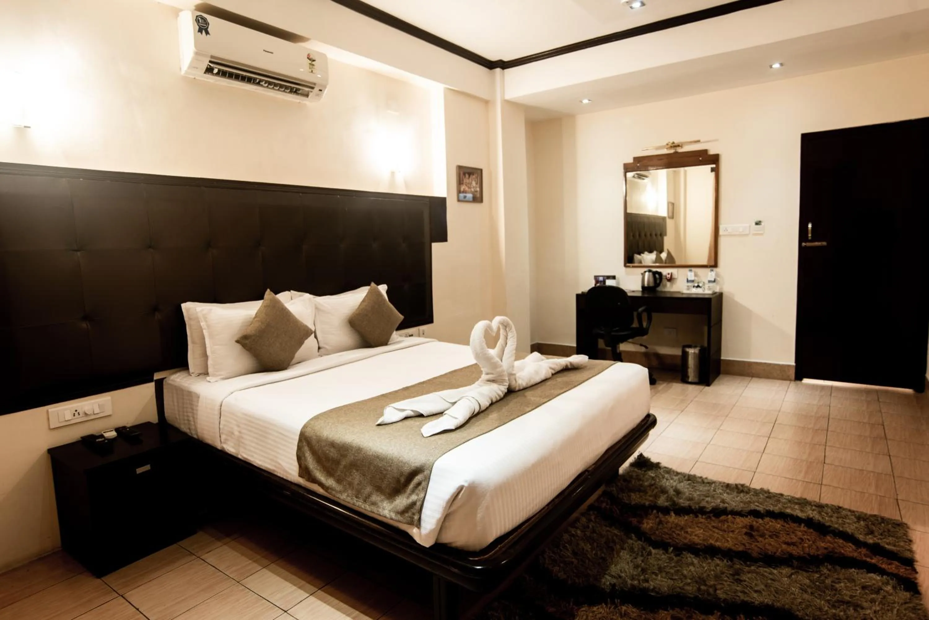 Bed in Polo Tura Hotel