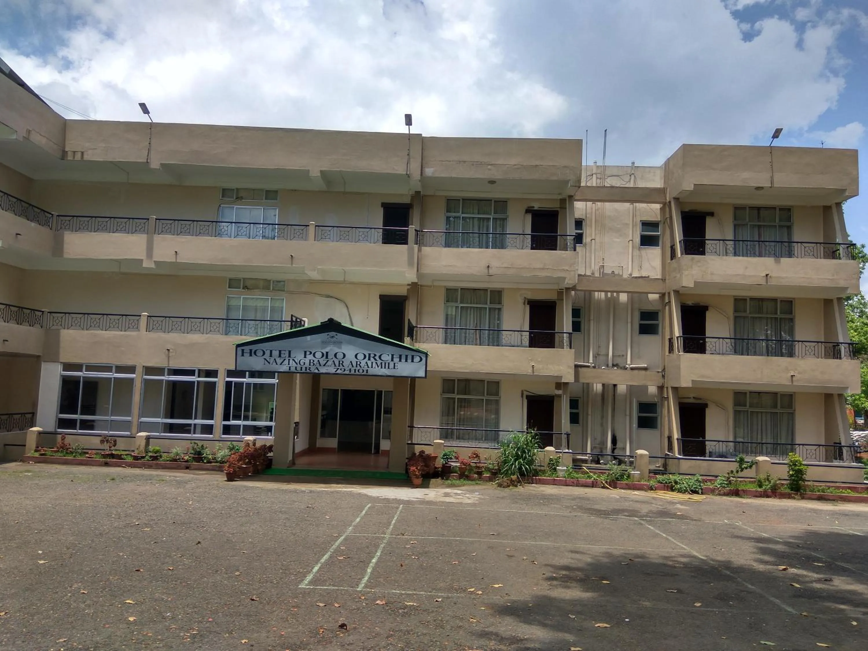 Property building in Polo Tura Hotel