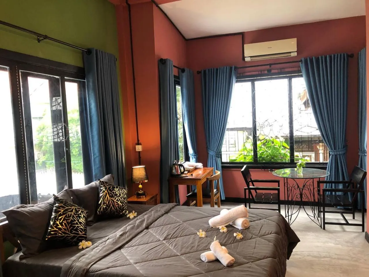 Bed in Bat Chum Villa