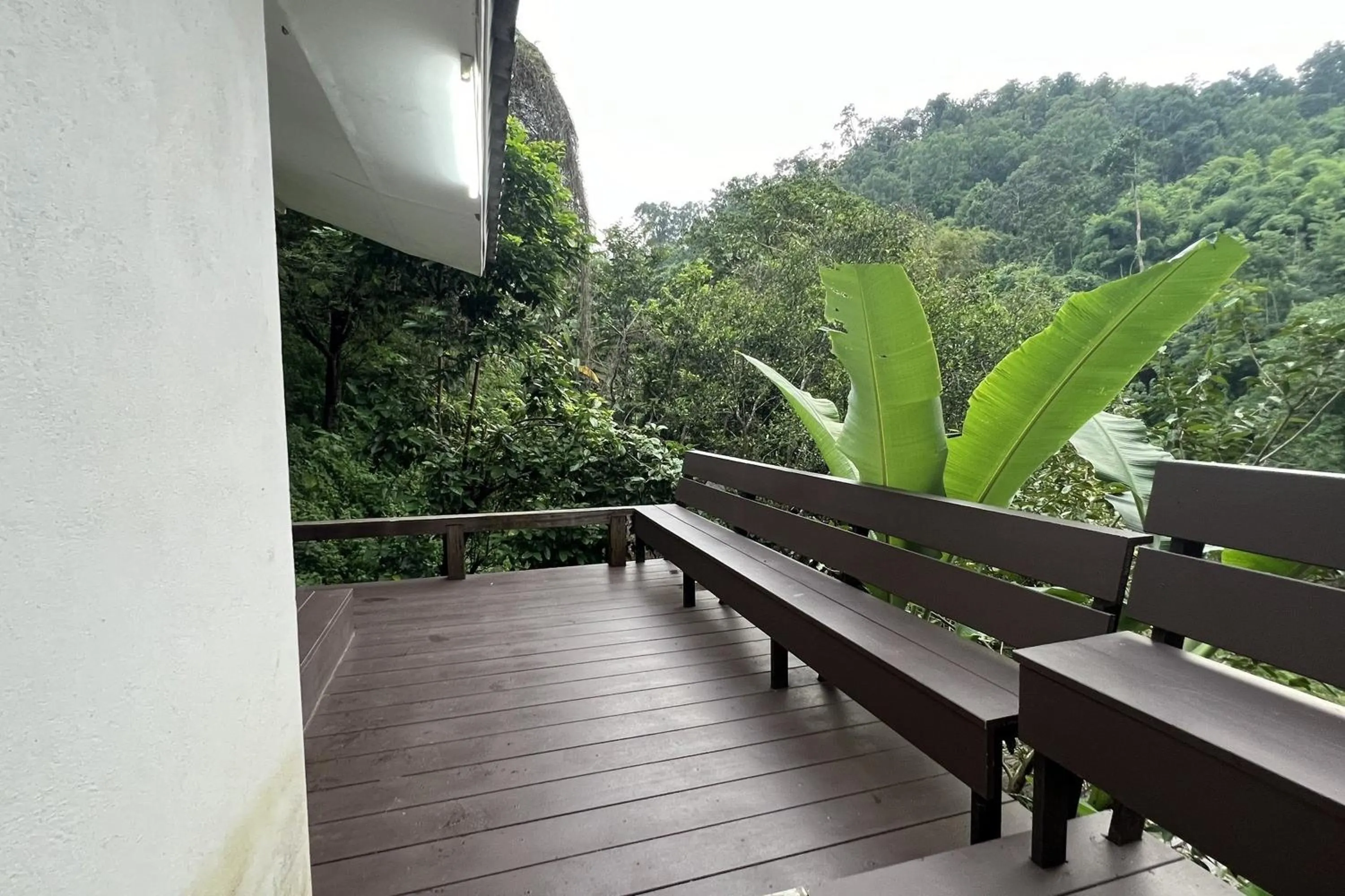 Area and facilities in The Cascade - Mae Taeng Waterfall Bungalows