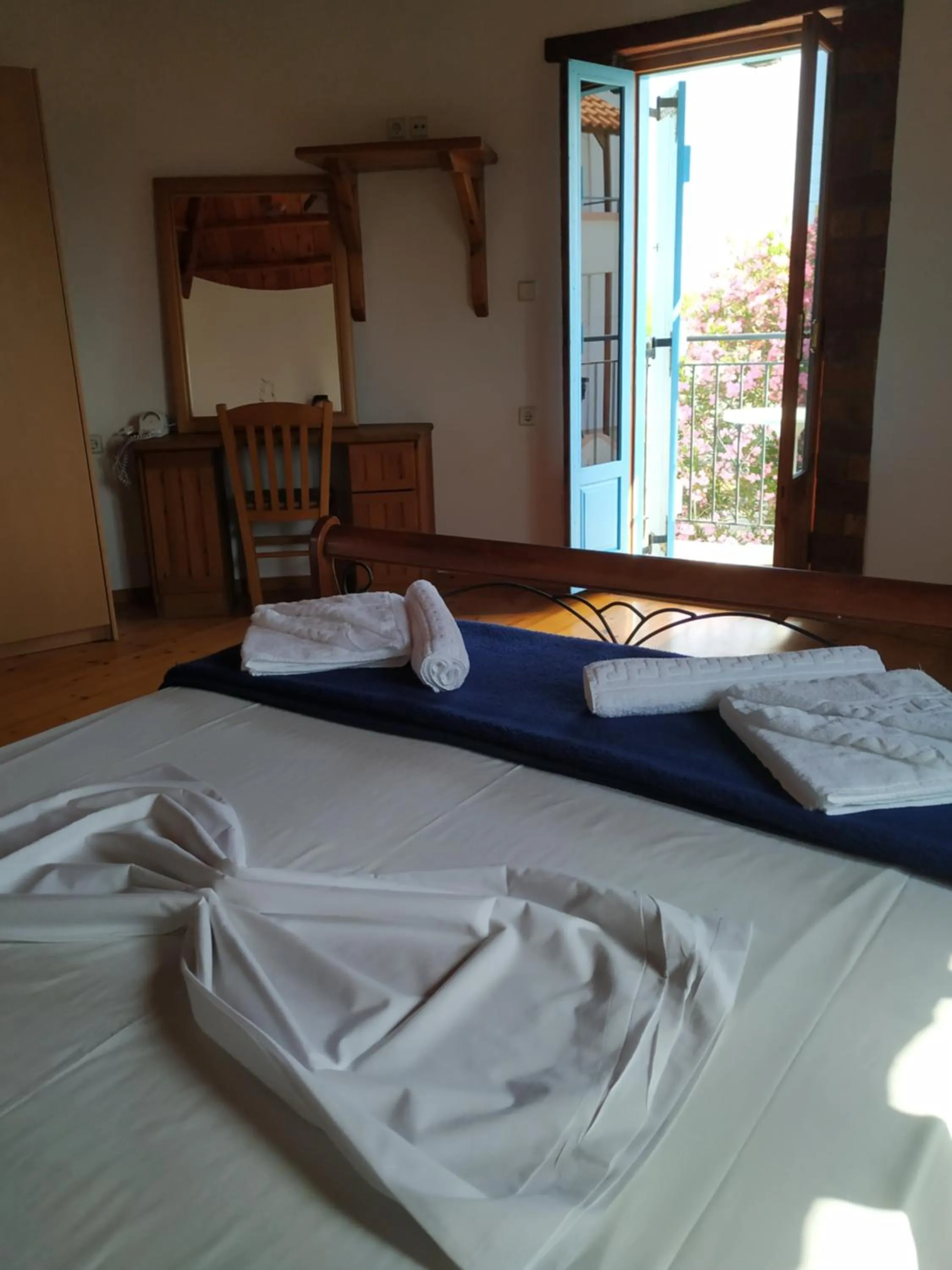 Bed in Pardalakis Studios