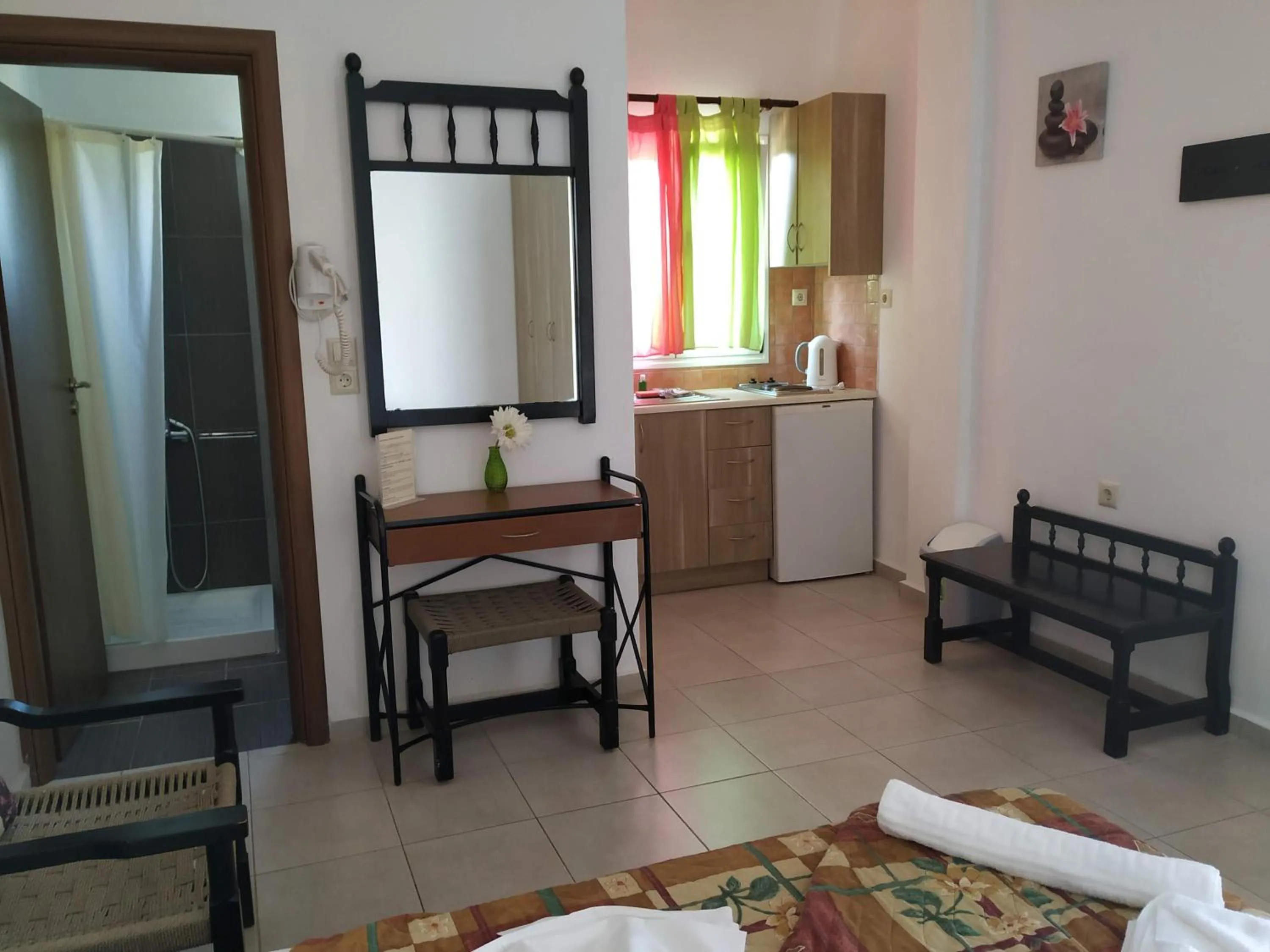 Bed in Pardalakis Studios