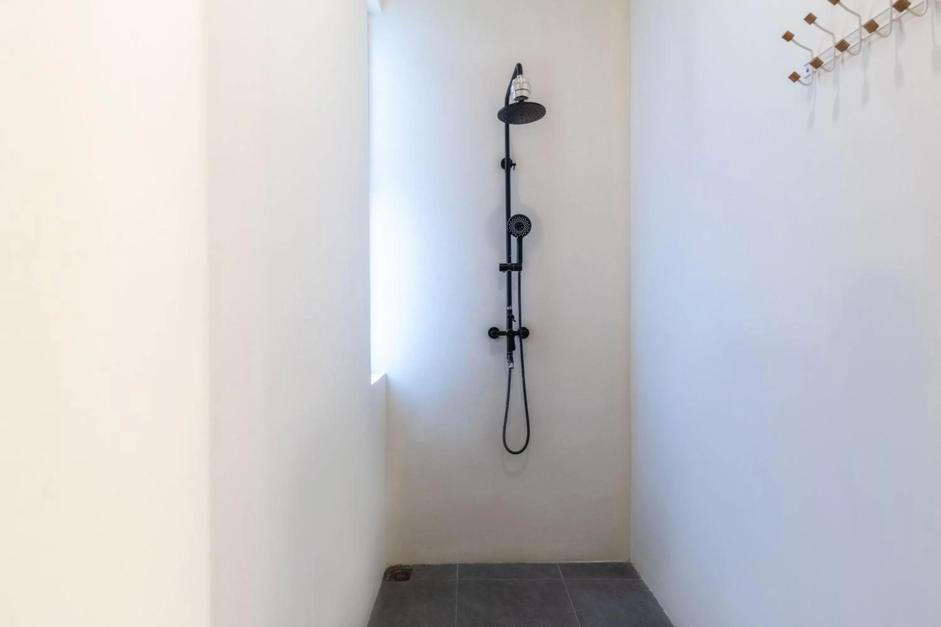 Shower in Villa Joba by Pertama Management