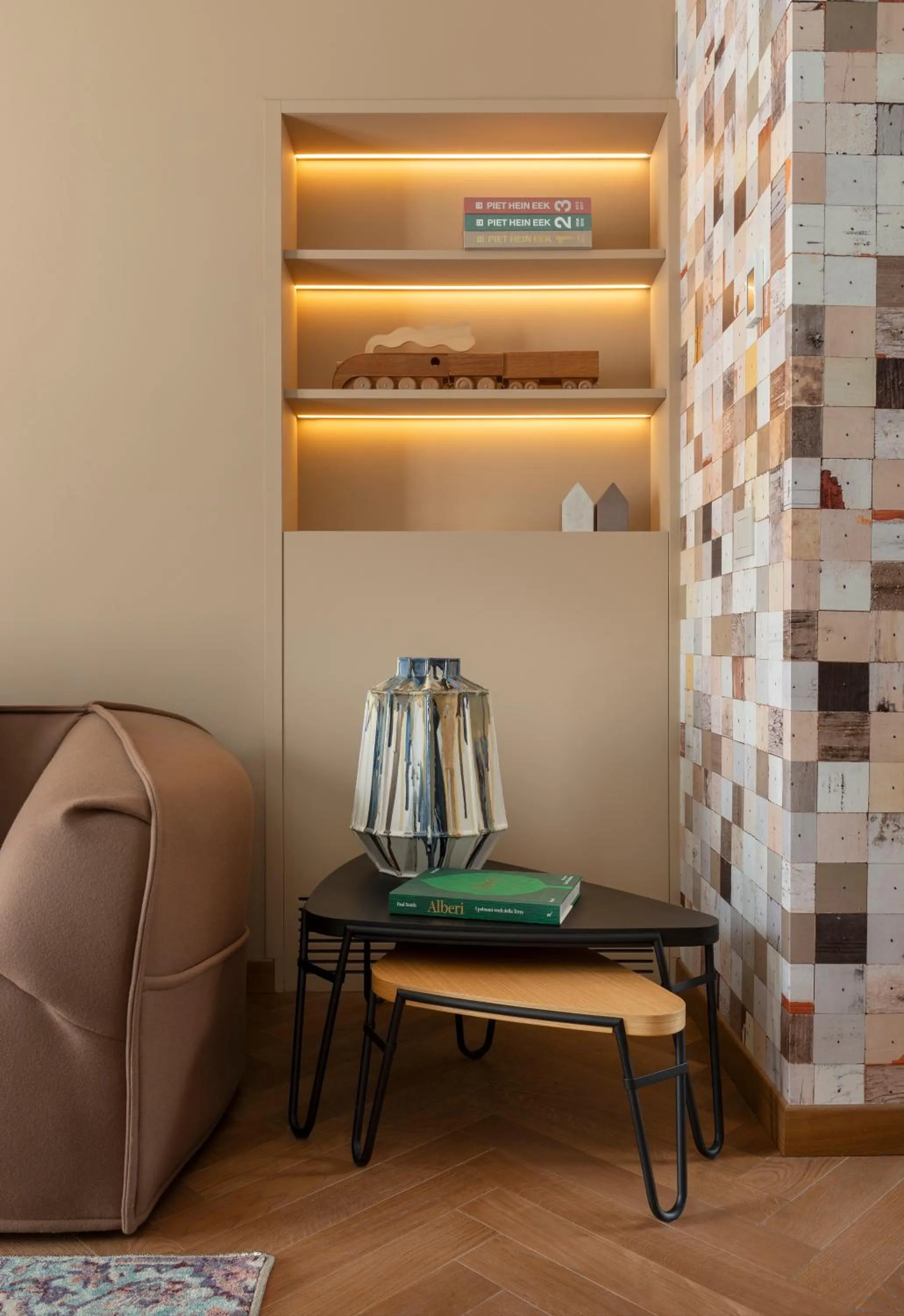 Living room in DOMYA - Manzoni 25