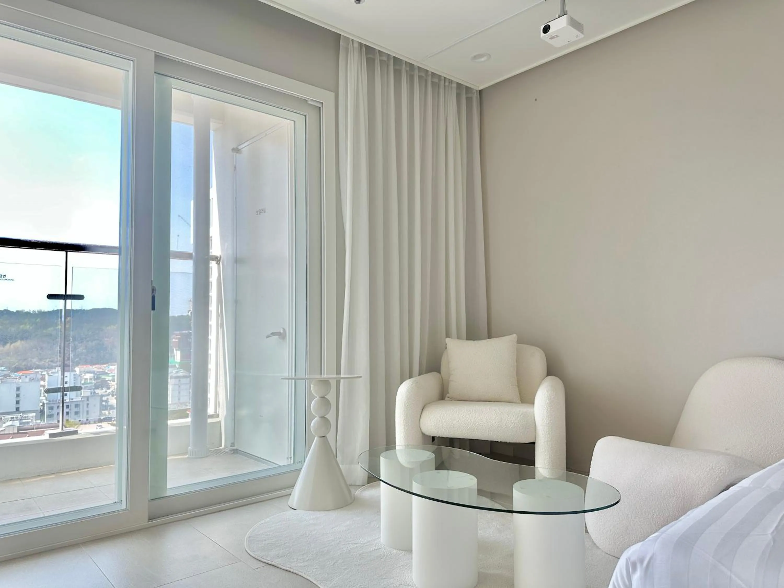 Le Bleu Naksan by Orot