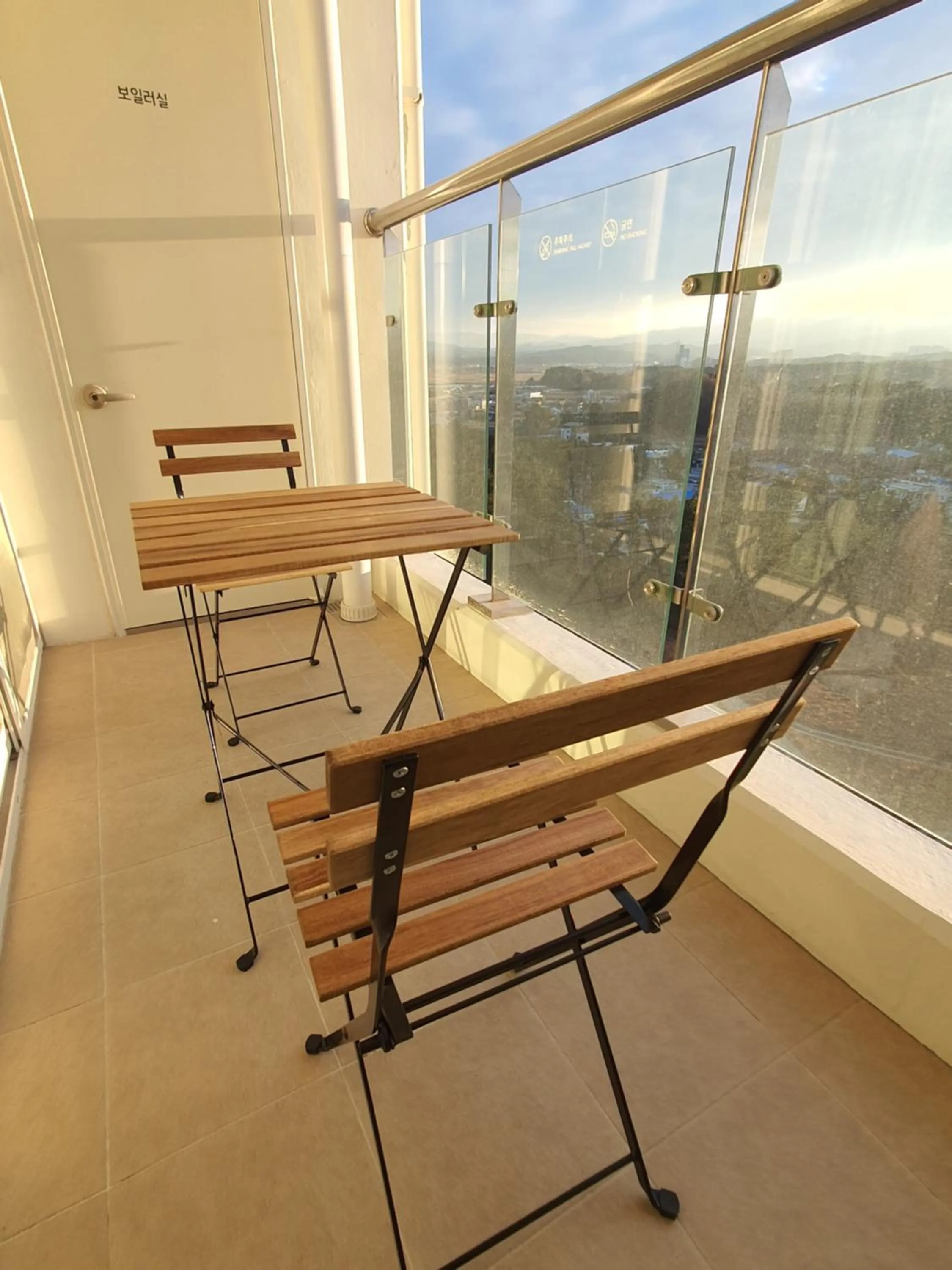 Le Bleu Naksan by Orot