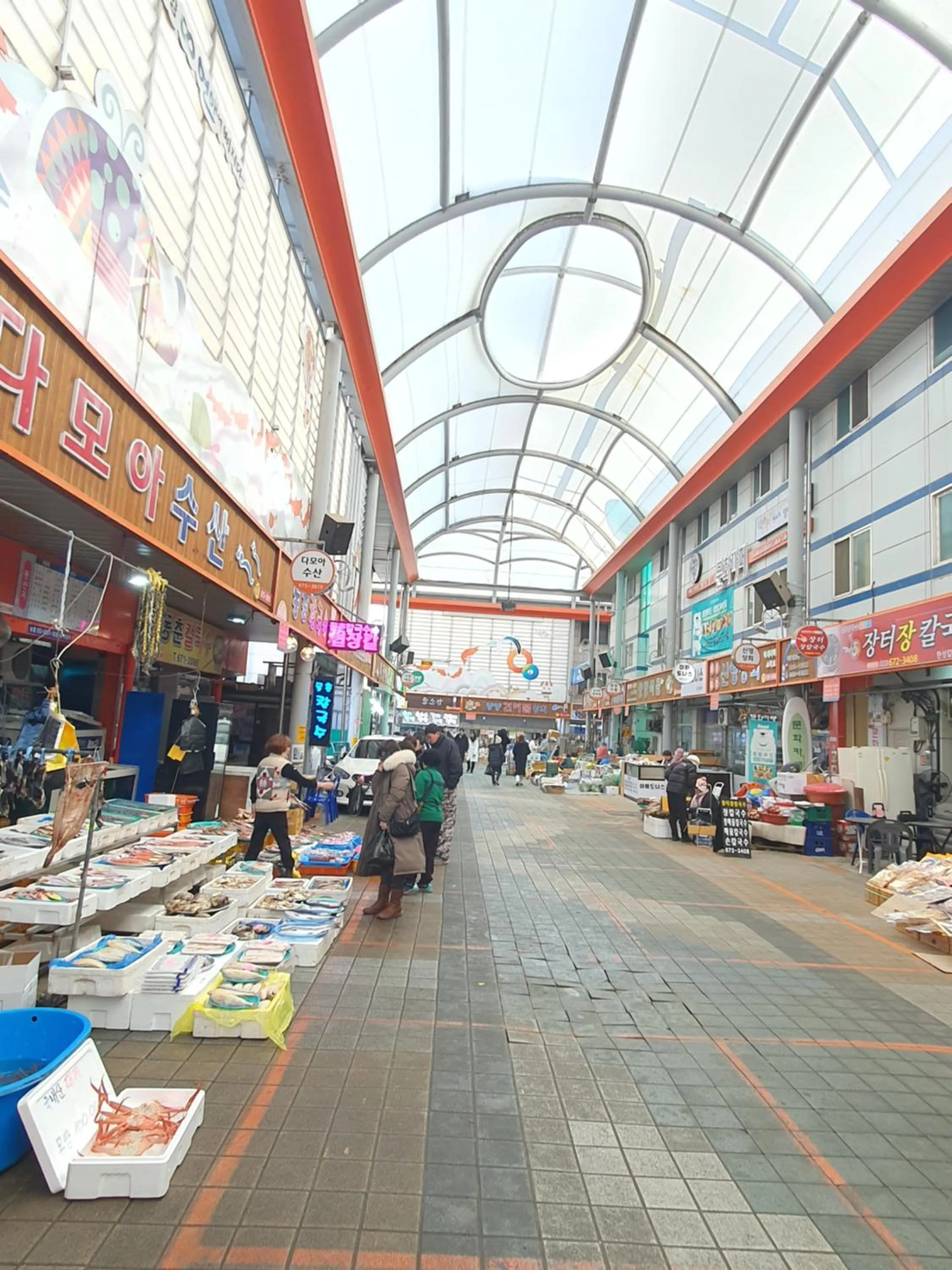 Le Bleu Naksan by Orot