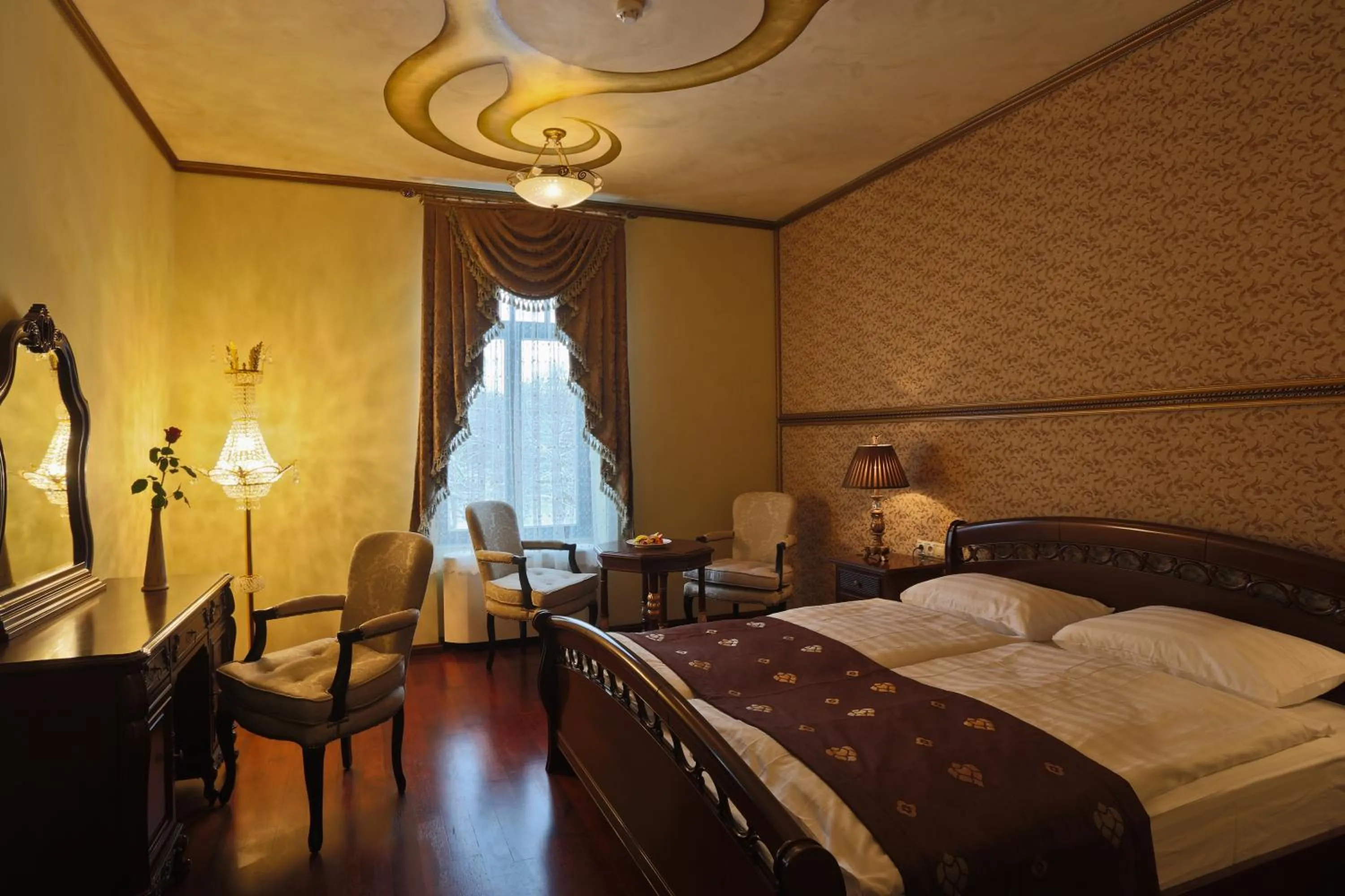 Bedroom, Bed in Rubezahl-Marienbad Luxury Historical Castle Hotel & Golf-Castle Hotel Collection