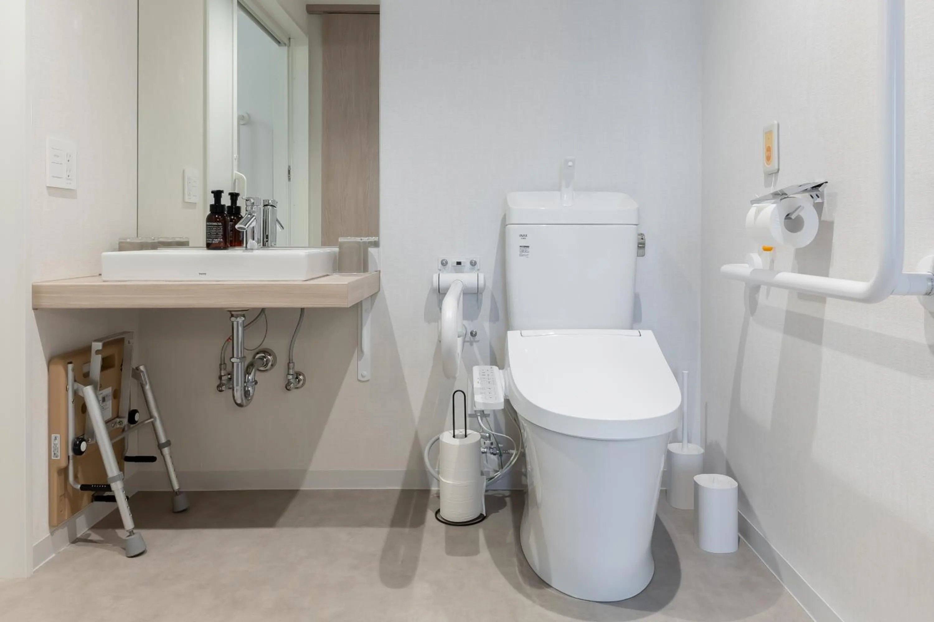 Toilet in Minn STATION Ai Nagoya