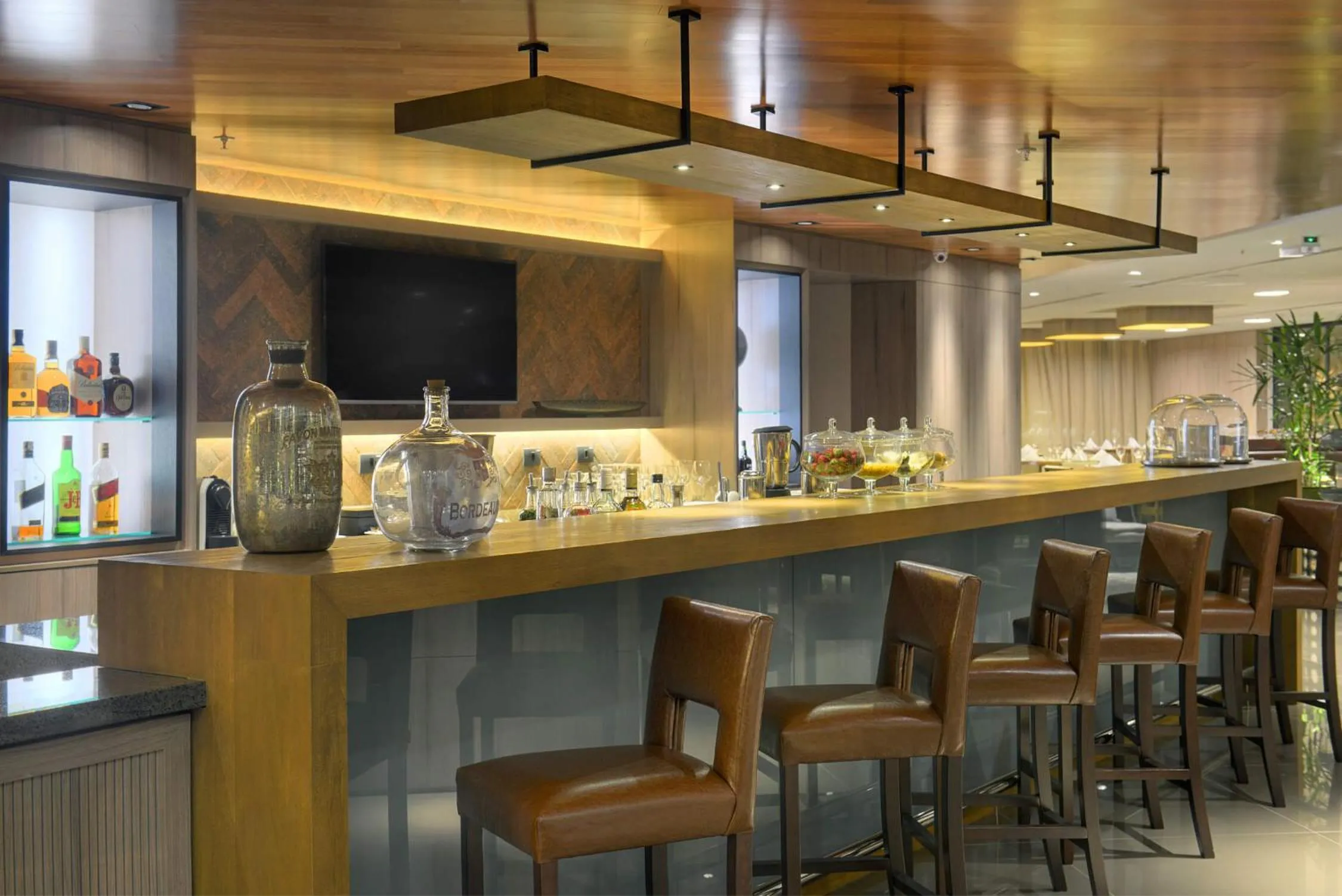 Restaurant/places to eat in Deville Prime Campo Grande