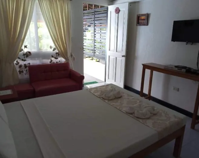 Bed in Sunday flower hotel and beach resort