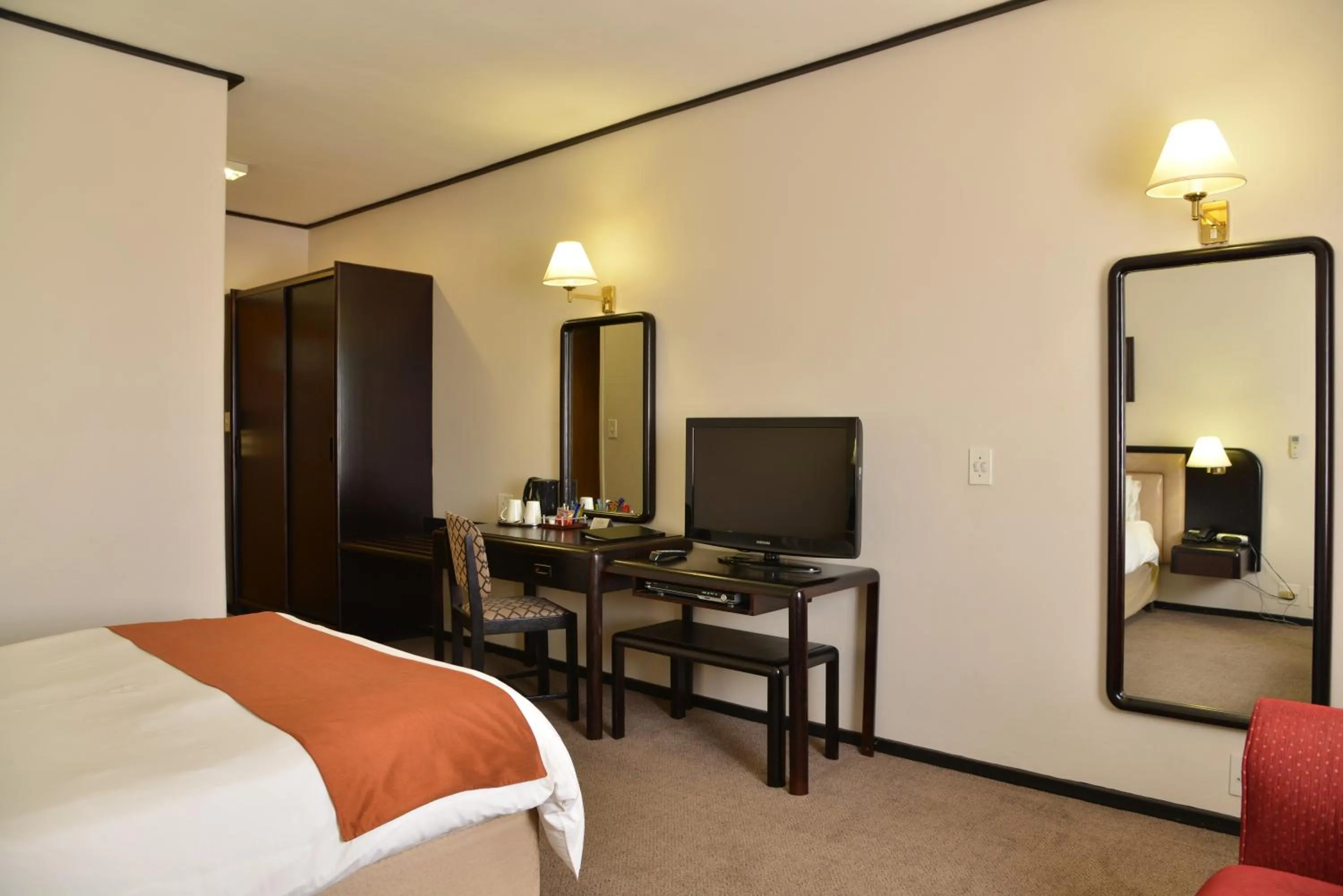 Bedroom, Bed in Protea Hotel by Marriott Worcester Cumberland