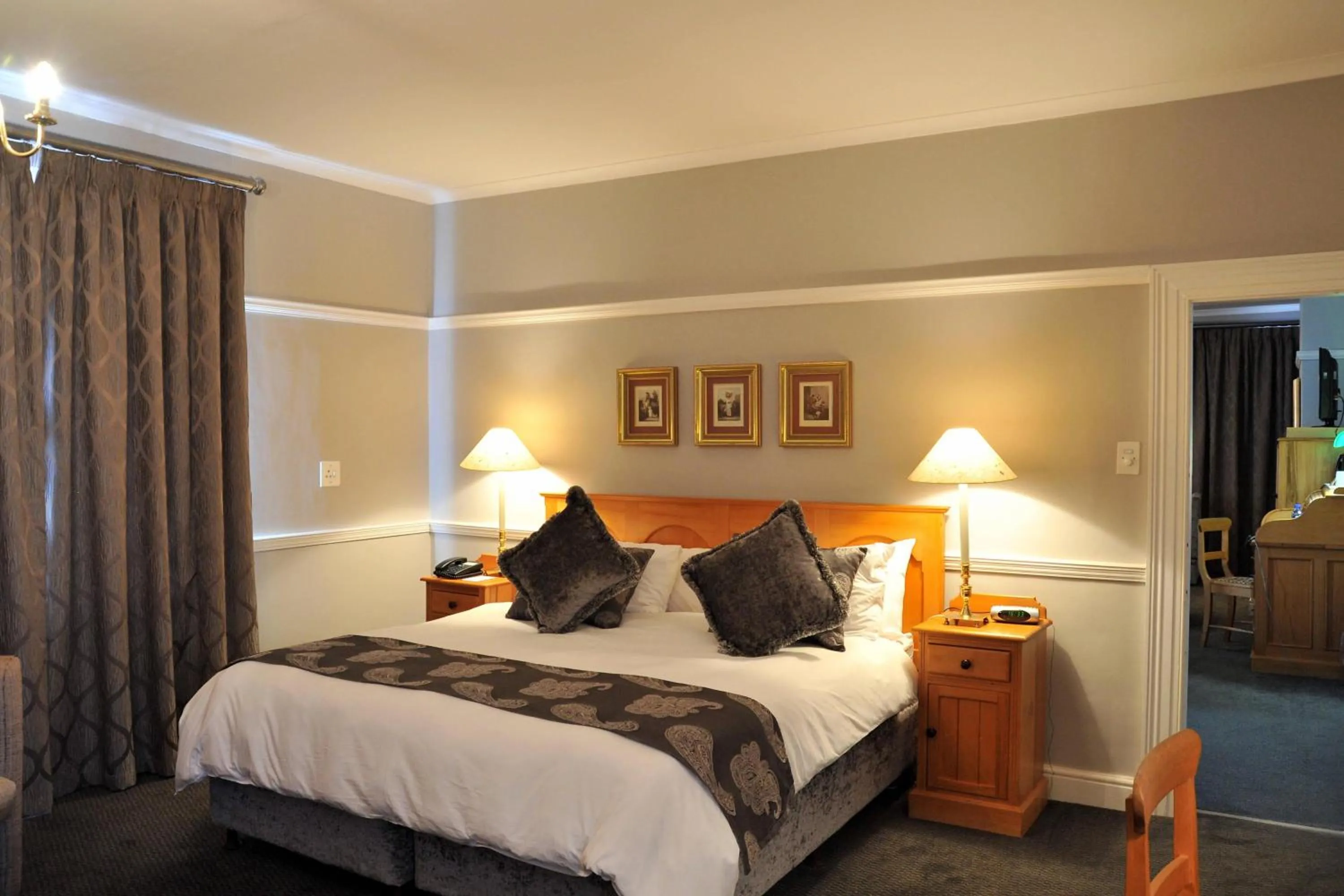 Bedroom, Bed in Protea Hotel by Marriott Worcester Cumberland