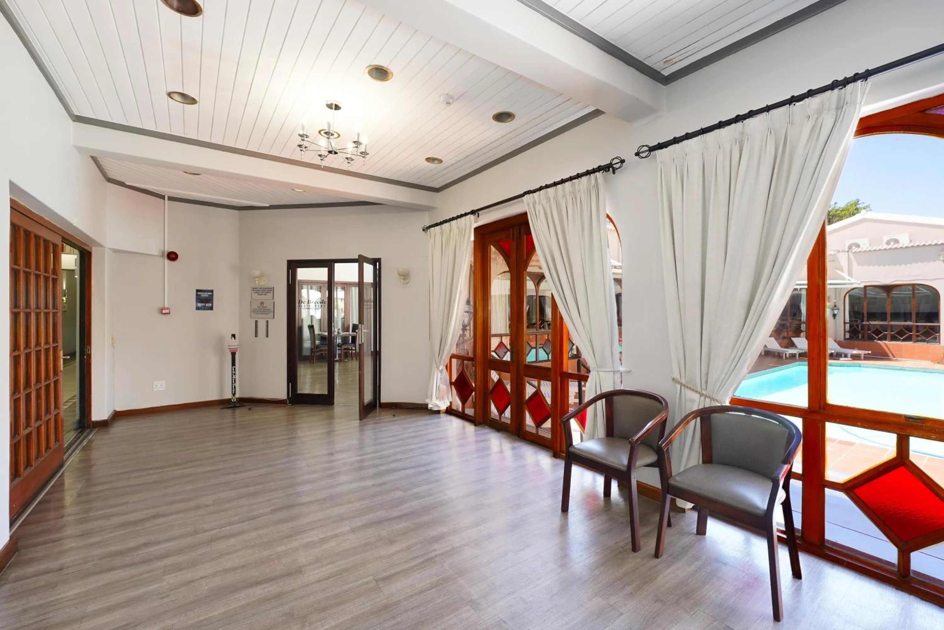 Pool view in Cumberland Hotel Worcester