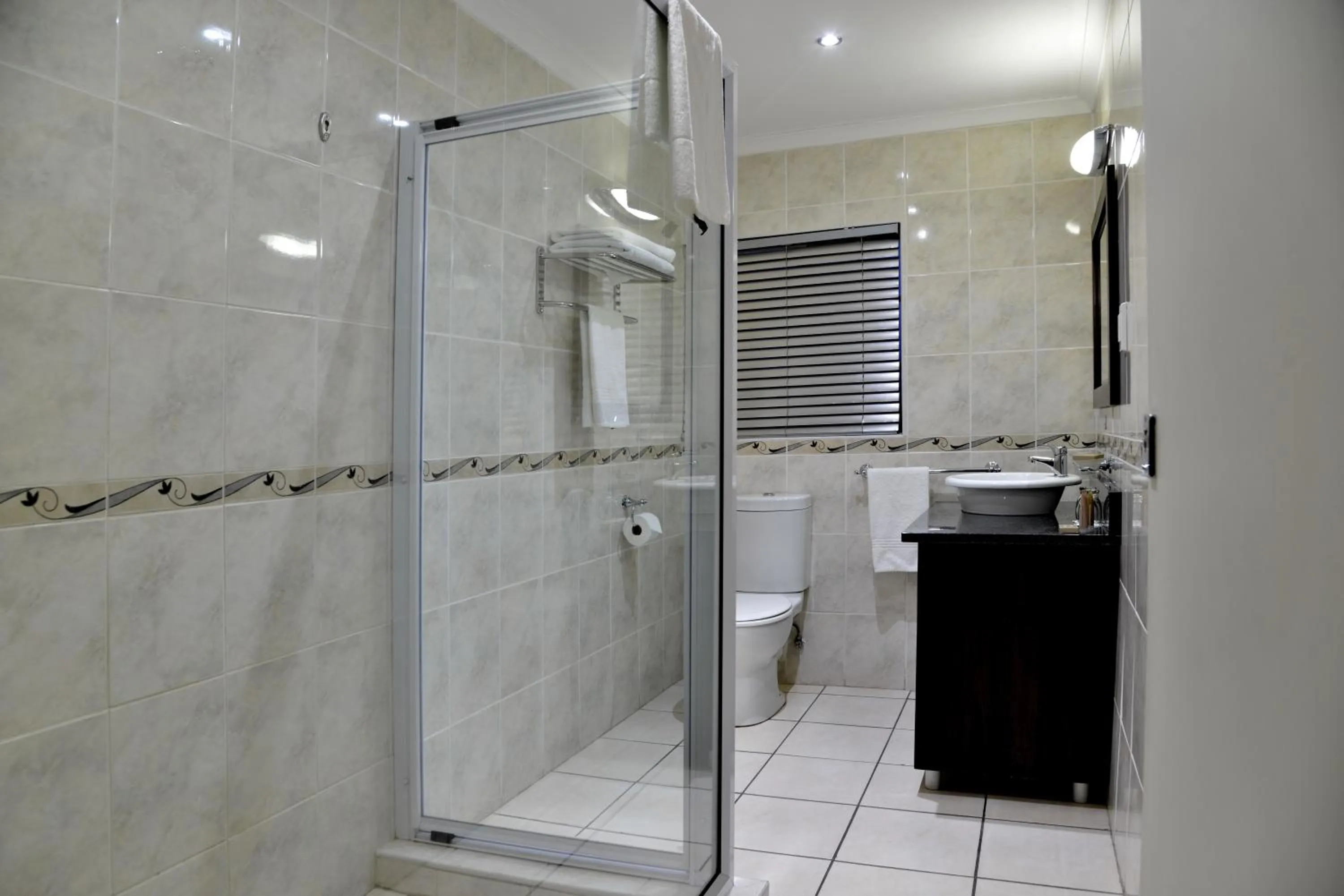 Bathroom in Protea Hotel by Marriott Worcester Cumberland