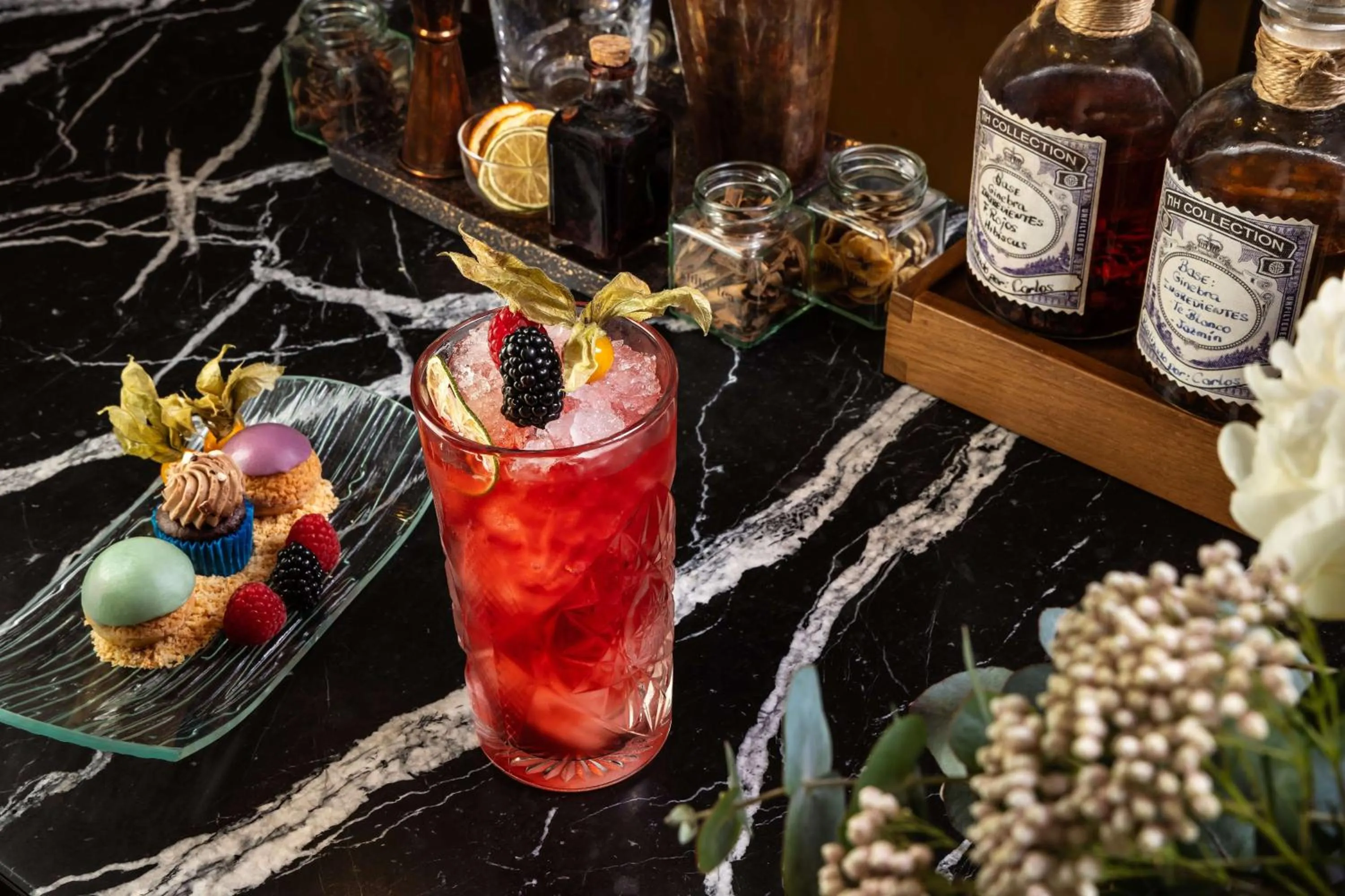 Lounge or bar in NH Collection Madrid Paseo del Prado