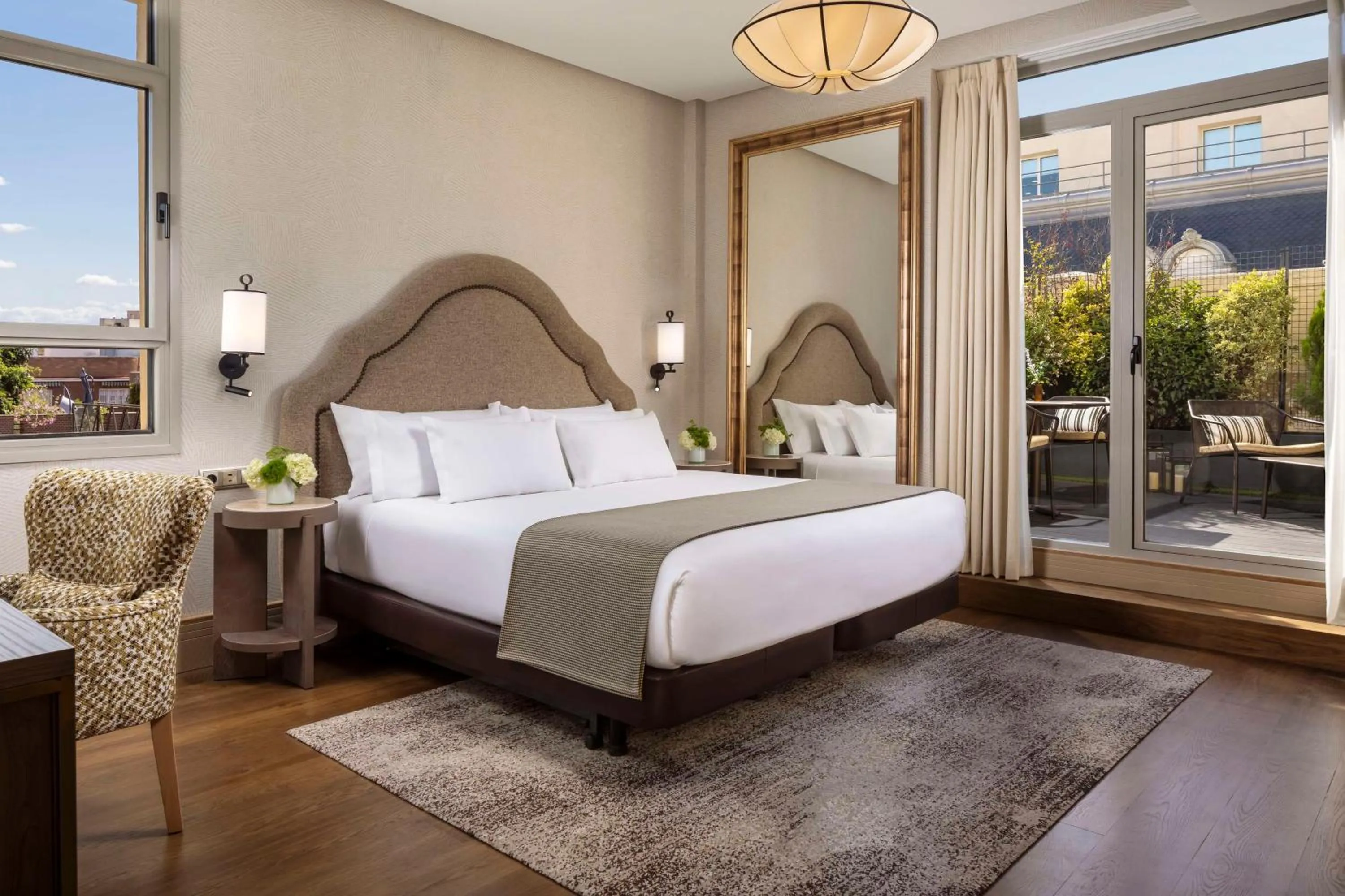 Bedroom, Bed in NH Collection Madrid Paseo del Prado