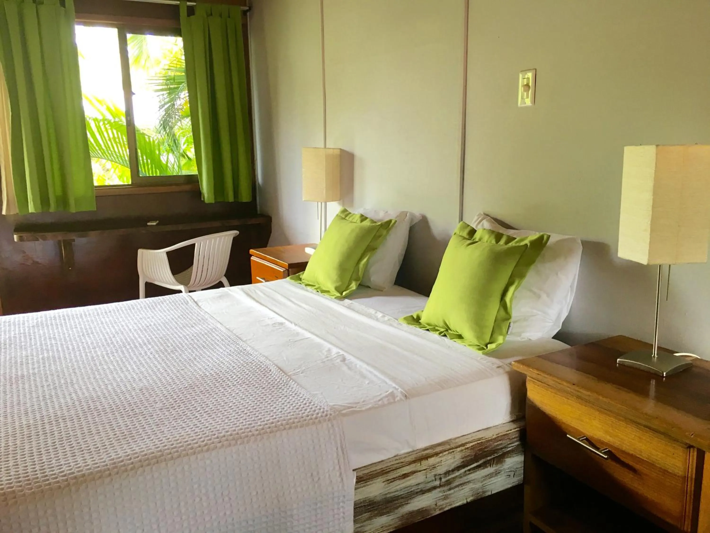 Bedroom, Bed in El Reinas by Sugar's Monkey