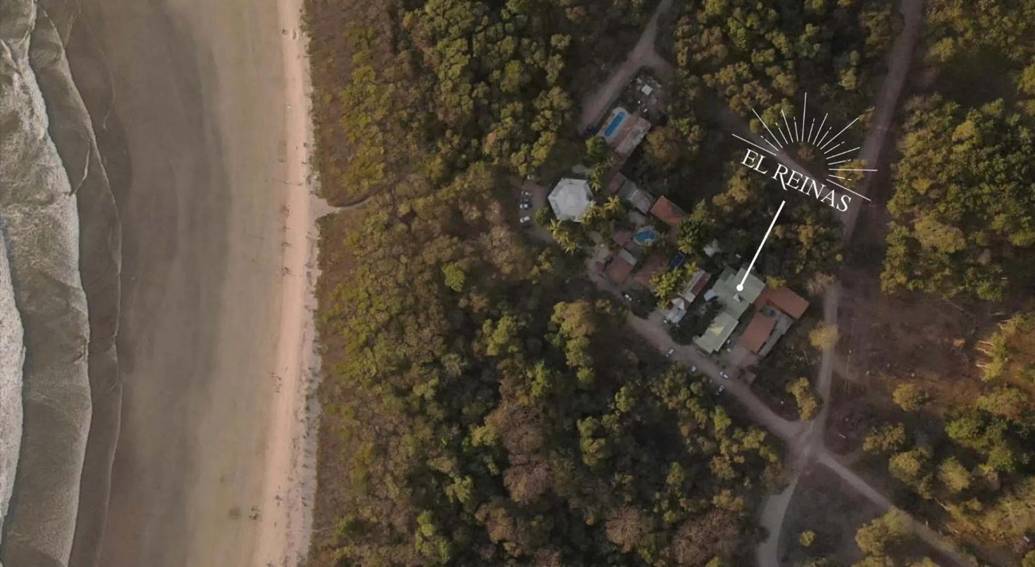 Bird's eye view in El Reinas by Sugar's Monkey