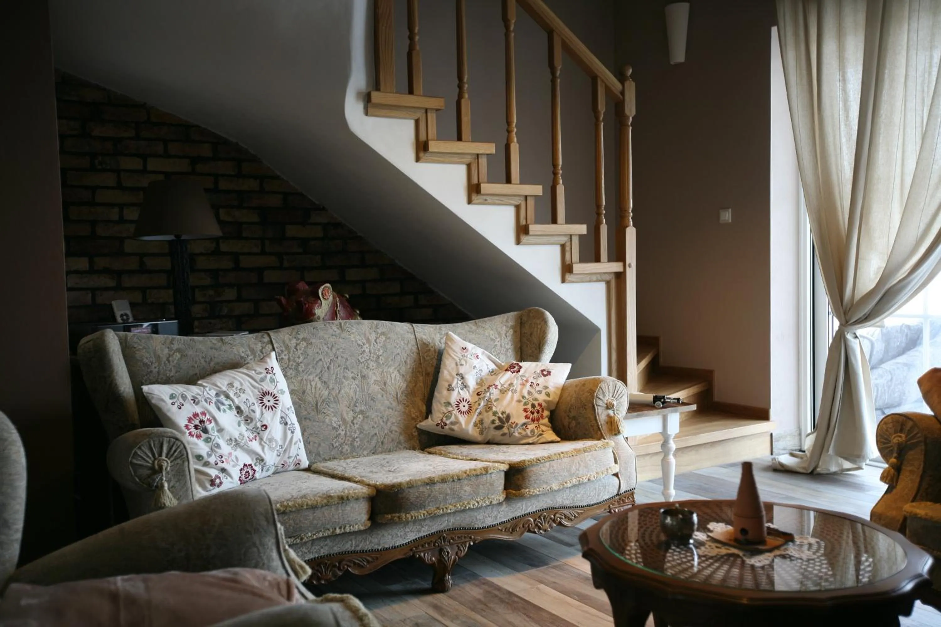 Decorative detail in Olszynowy Dwór