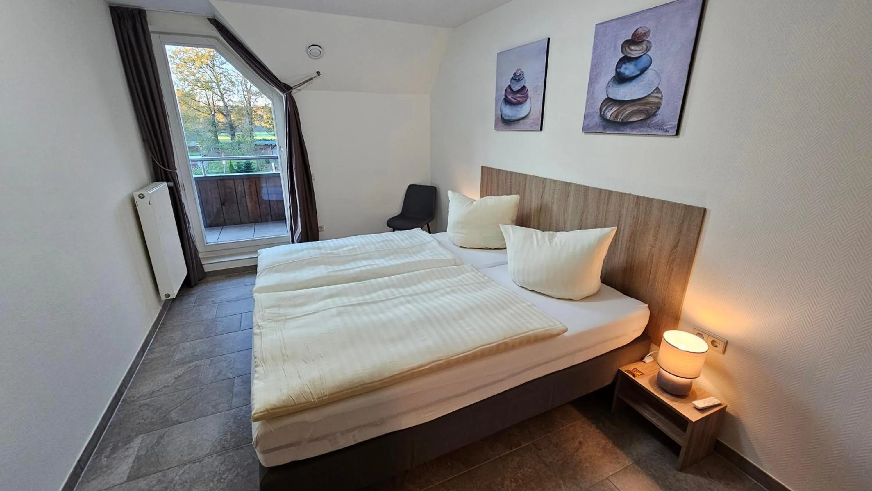 Bed in Gästehaus Grunewald Bed & Breakfast