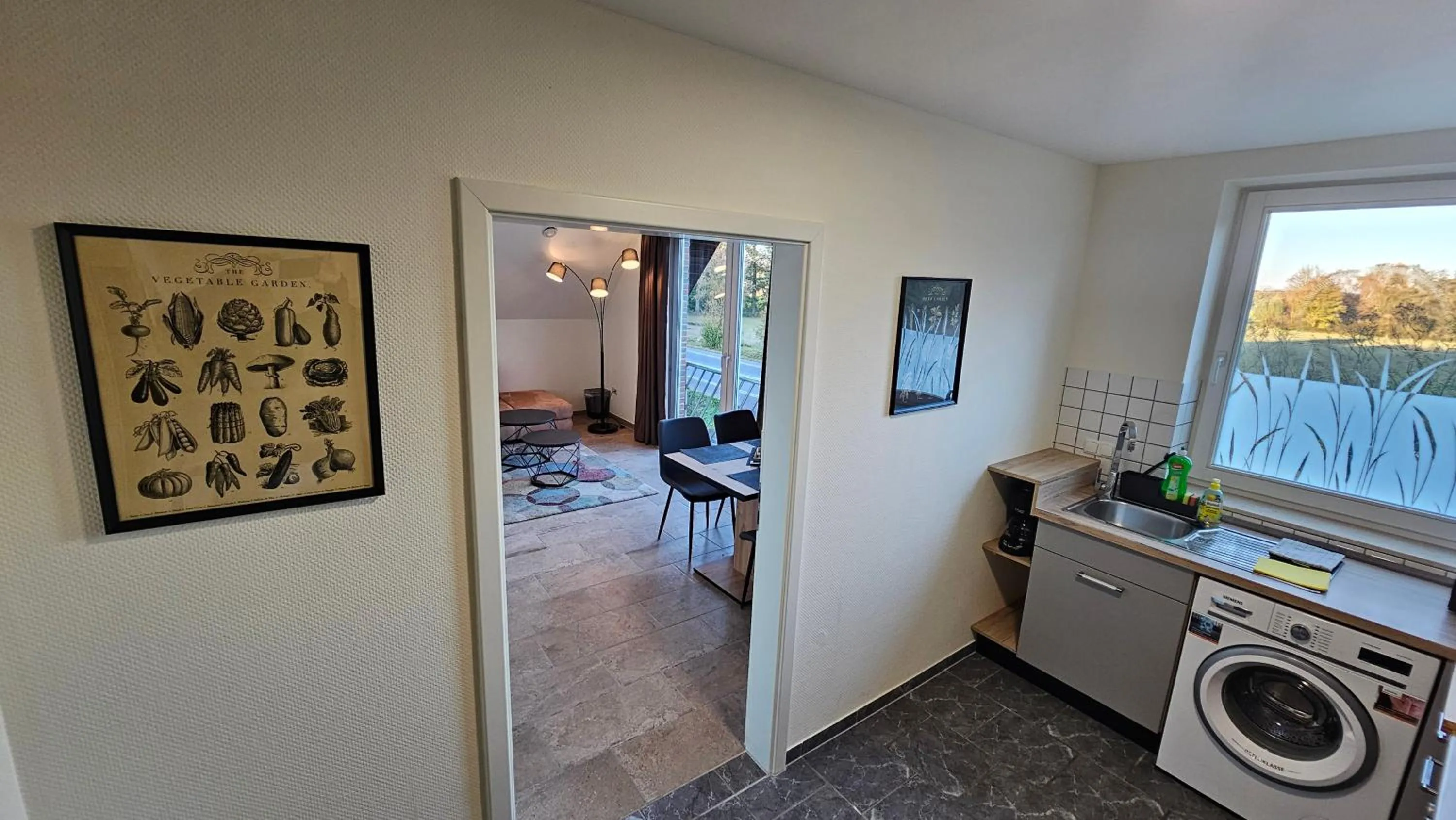 Kitchen or kitchenette in Gästehaus Grunewald Bed & Breakfast