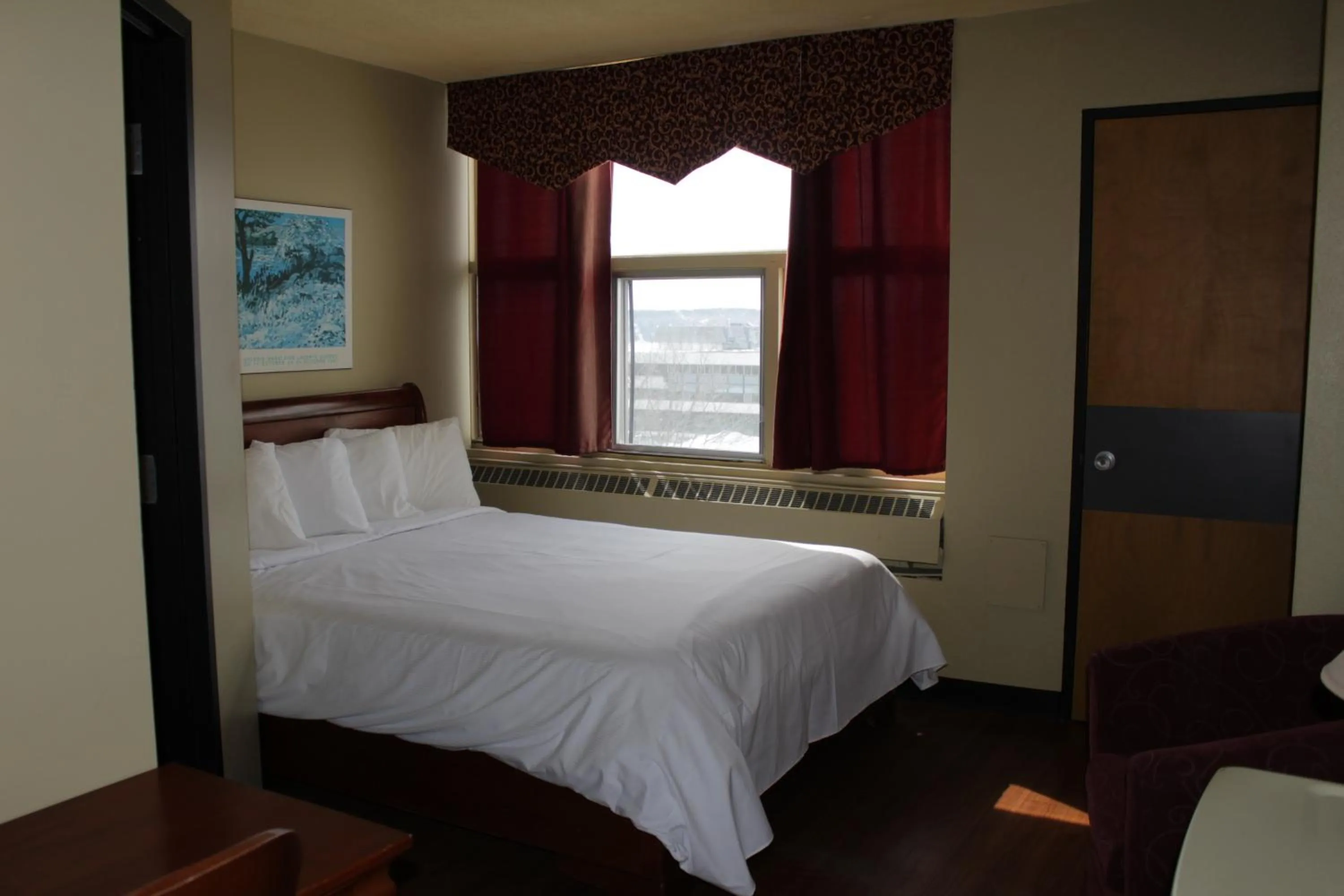 Photo of the whole room, Bed in Résidences Campus Notre-Dame-de-Foy