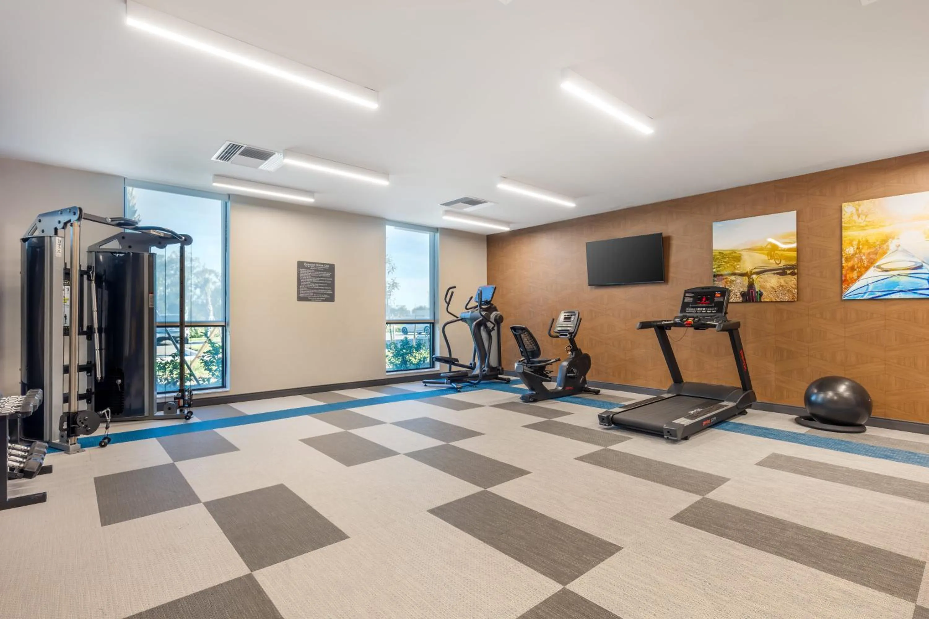 Fitness centre/facilities in Comfort Suites Fort Myers East I-75