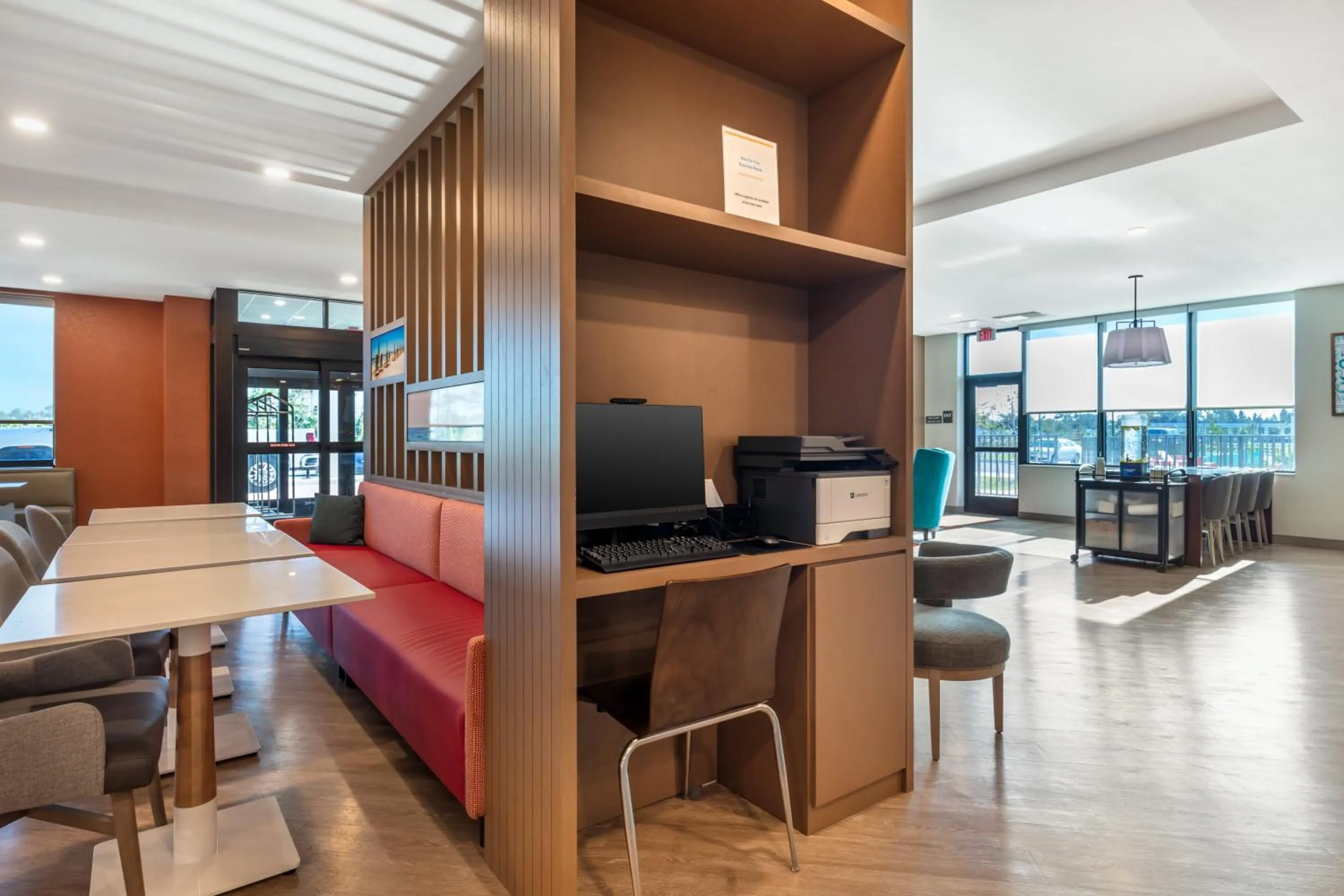 Business facilities in Comfort Suites Fort Myers East I-75