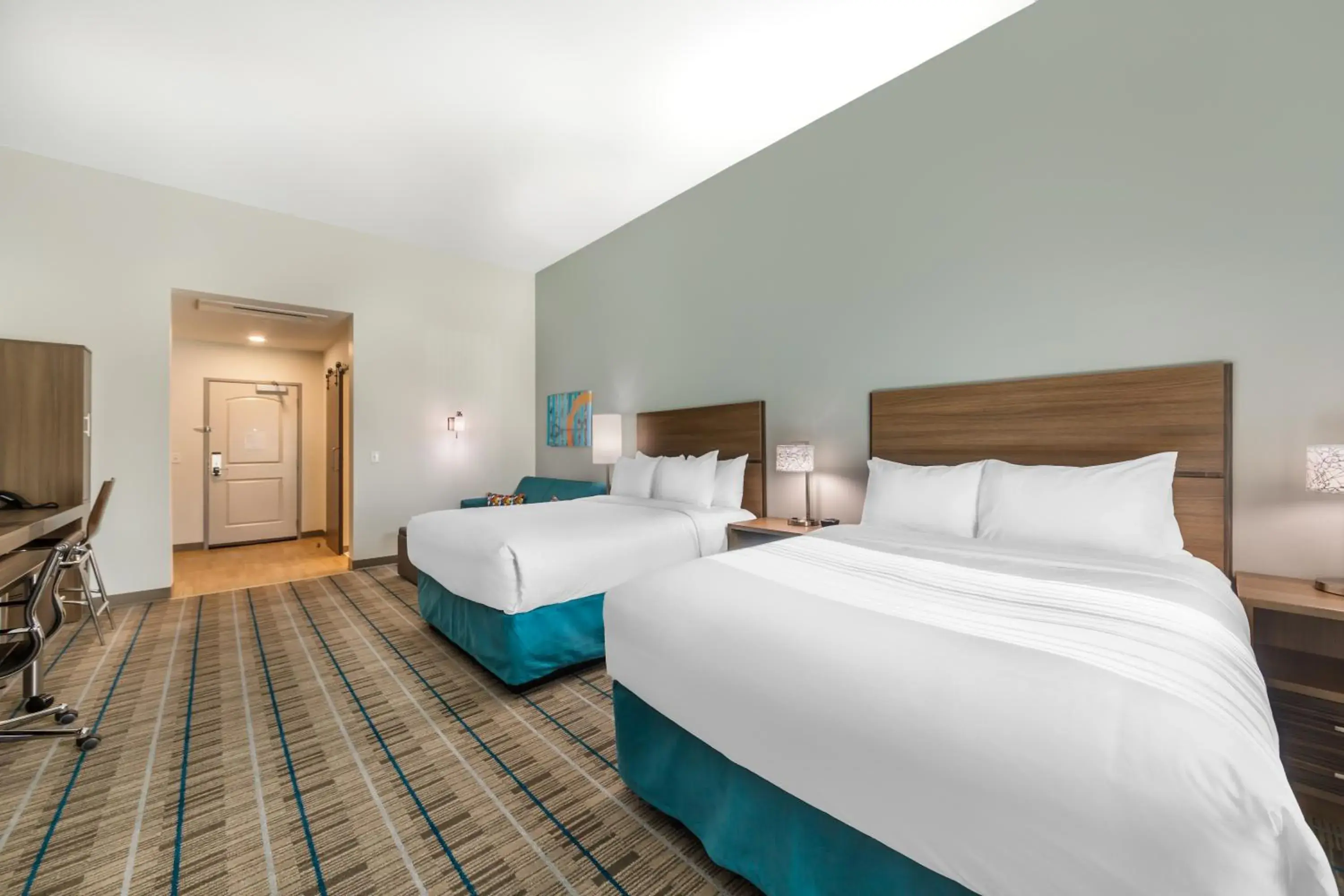 One Room Suite with Two Queen Beds and Sofa bed - Full Kitchen - Non Smoking in MainStay Suites Fort Myers East I-75 One Room Suite with Two Queen Beds and Sofa bed - Full Kitchen - Non Smoking in MainStay Suites Fort Myers East I-75