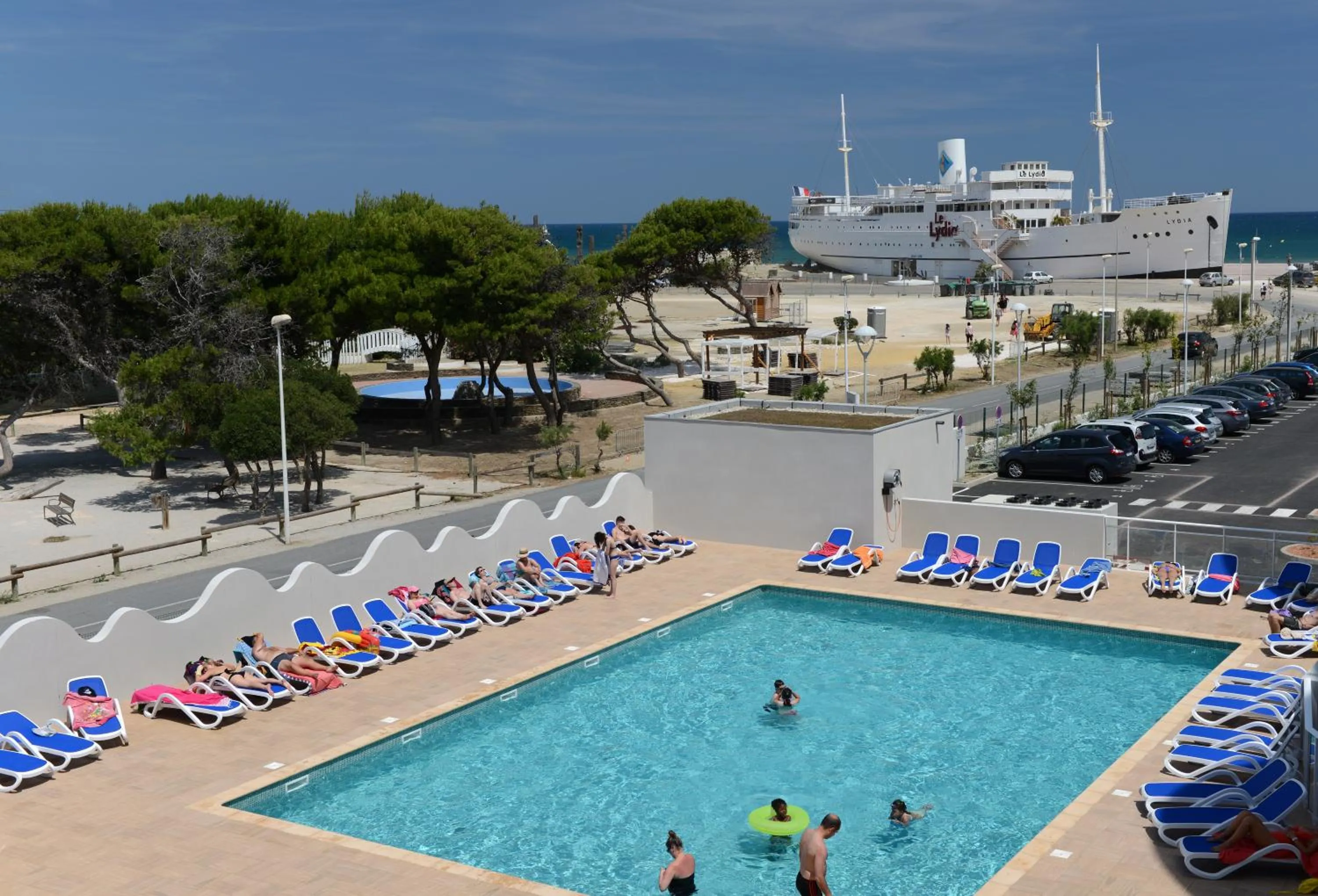 Swimming pool in Résidence Odalys Le Lotus Blanc