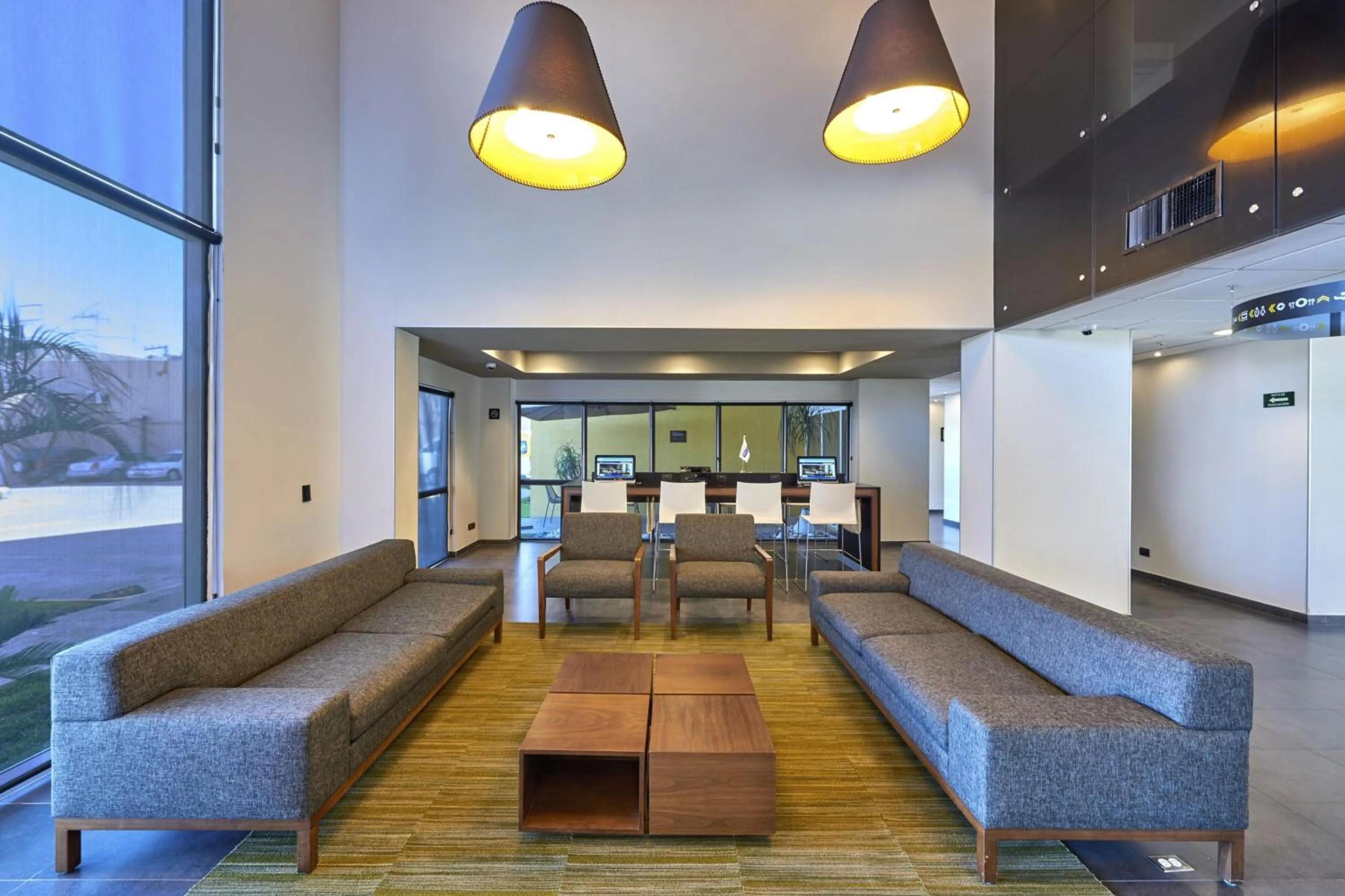 Lobby or reception in City Express by Marriott Matamoros